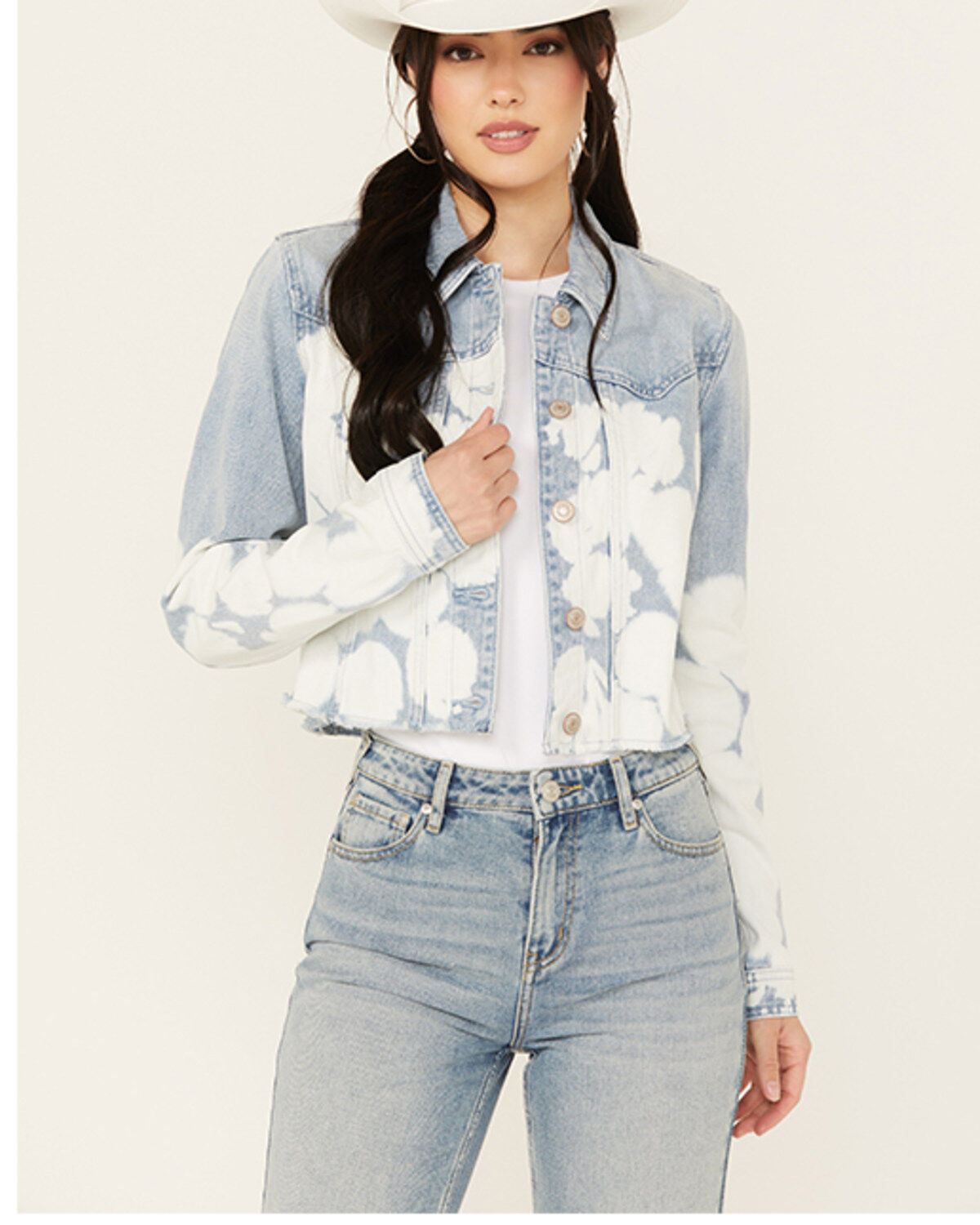 Women's Shyanne Light Wash Relaxed Cropped Denim Jacket