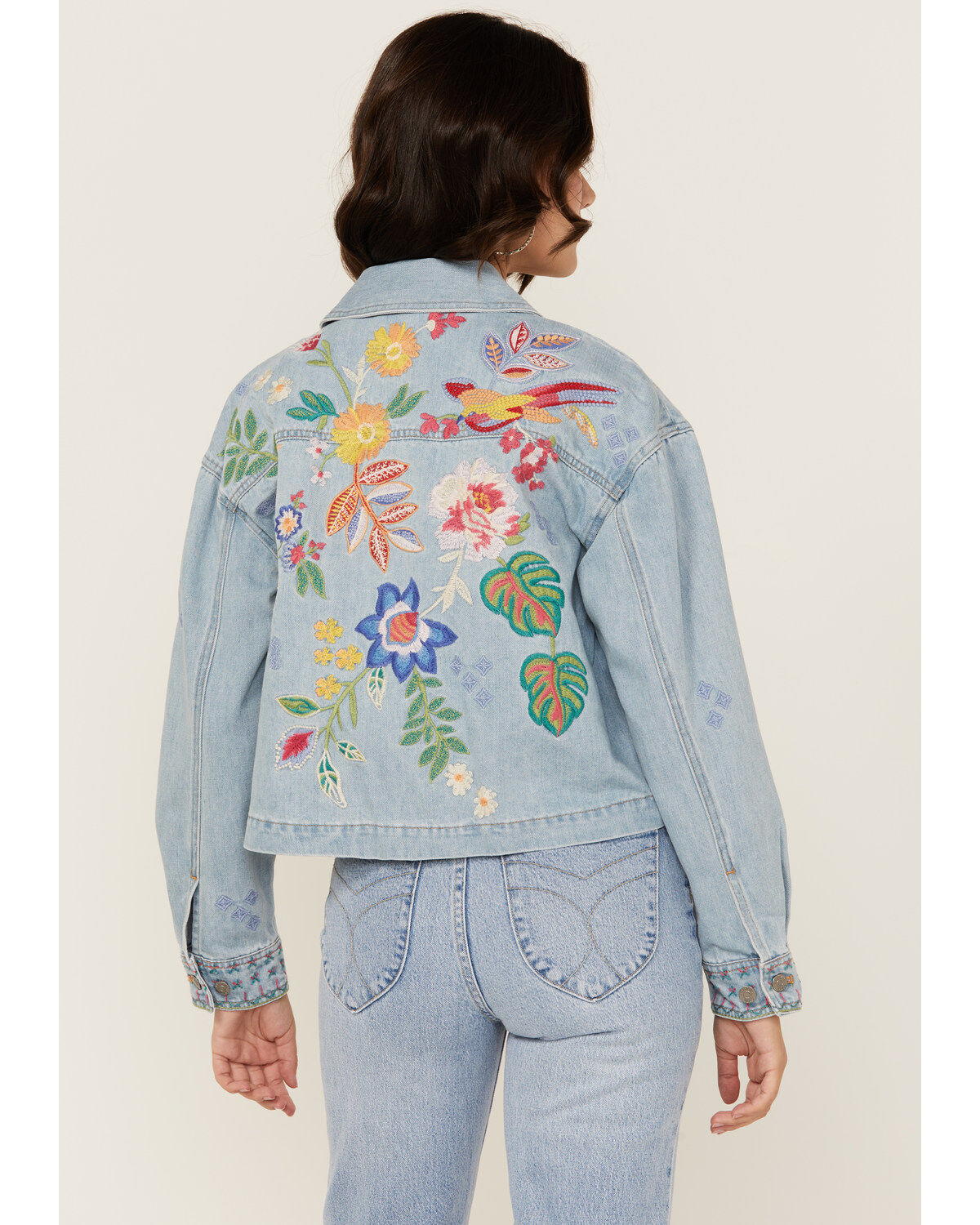 Women's Johnny Was Light Wash Floral Embroidered Cropped Denim Jacket