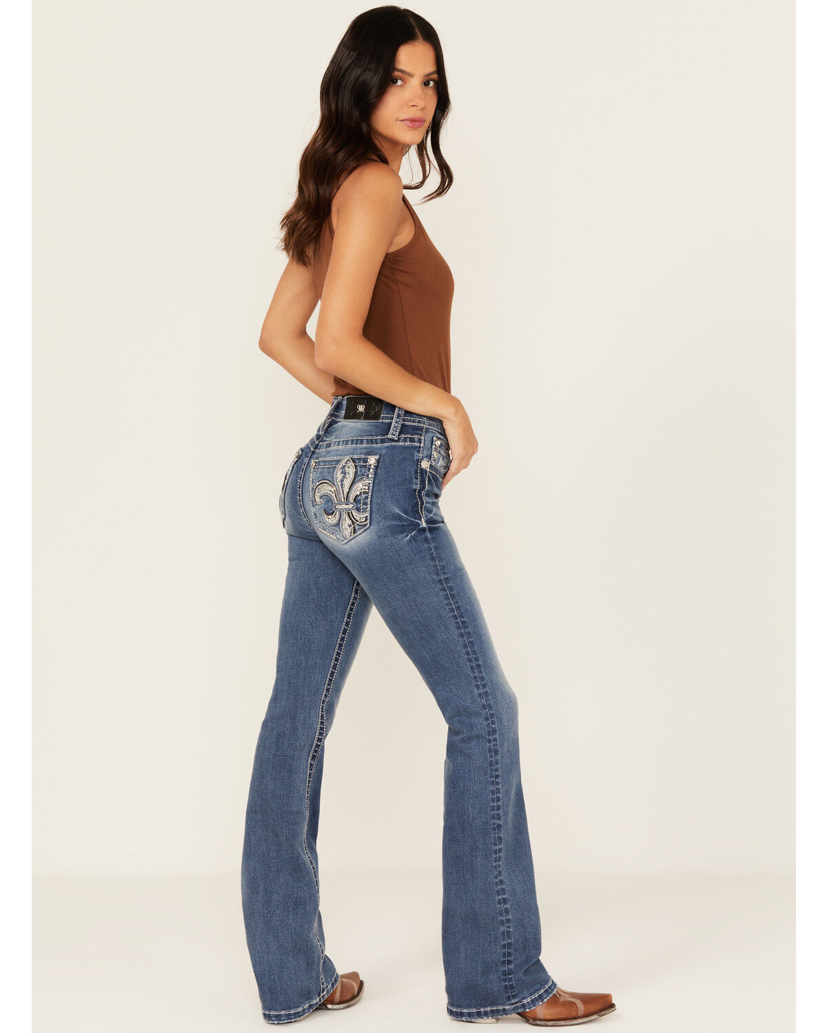 Women's Miss Me Medium Wash Mid Rise Fleur de Lis Pocket Bootcut Stret