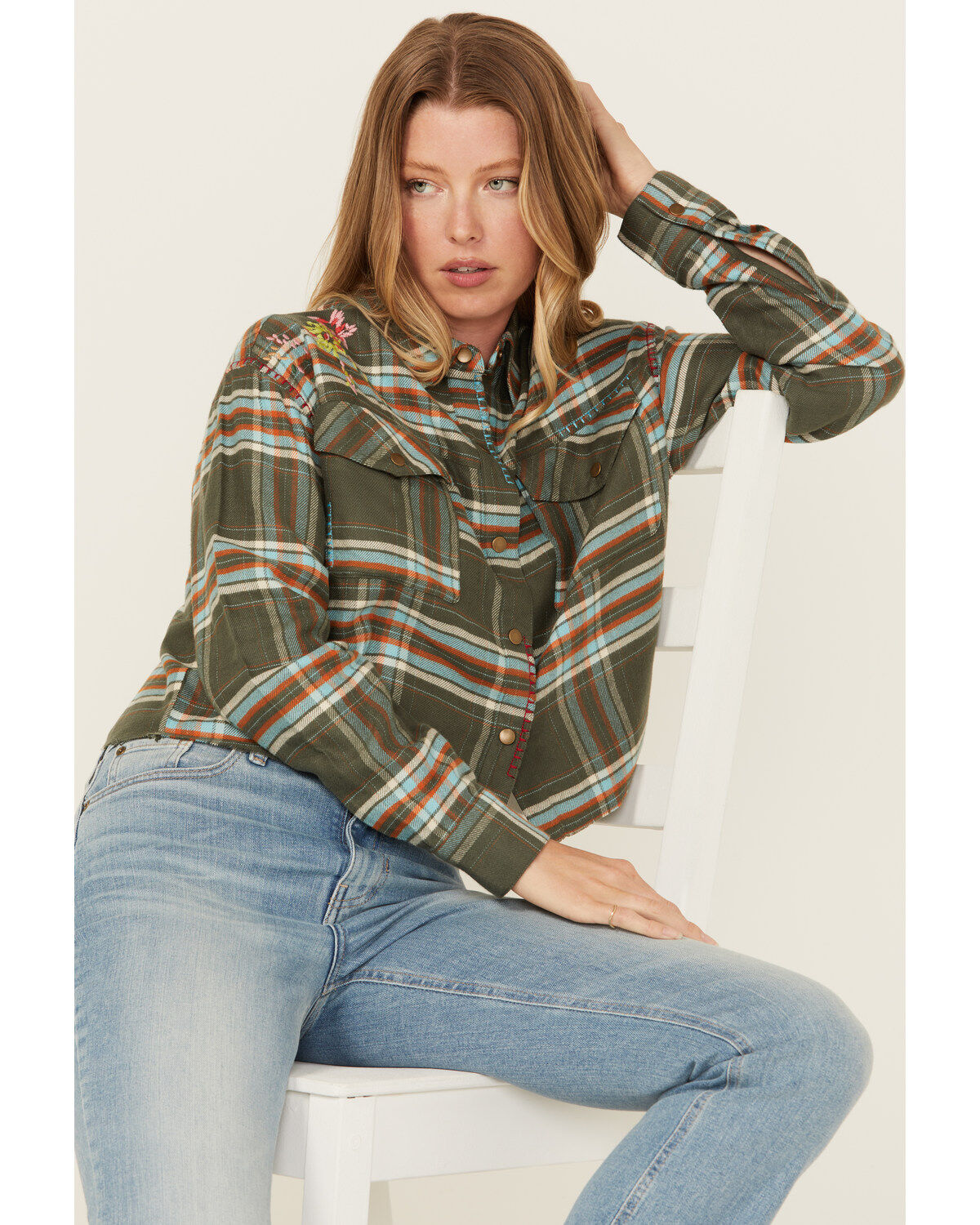 Women's Cleo + Wolf Corrie Plaid Print Embroidered Long Sleeve Snap Cr