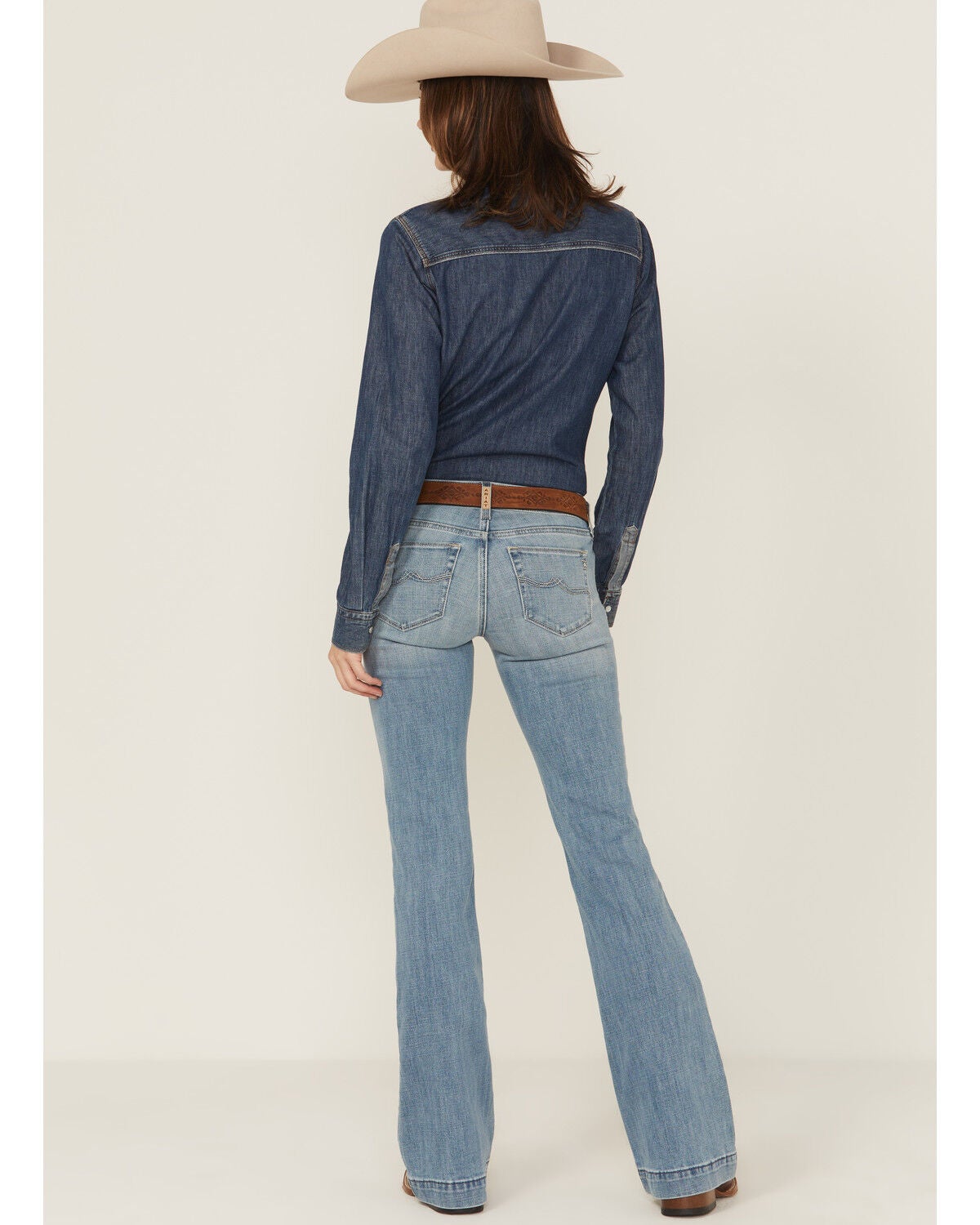 Women's Ariat Zoe Medium Wash Mid Rise Trouser Stretch Denim Jeans