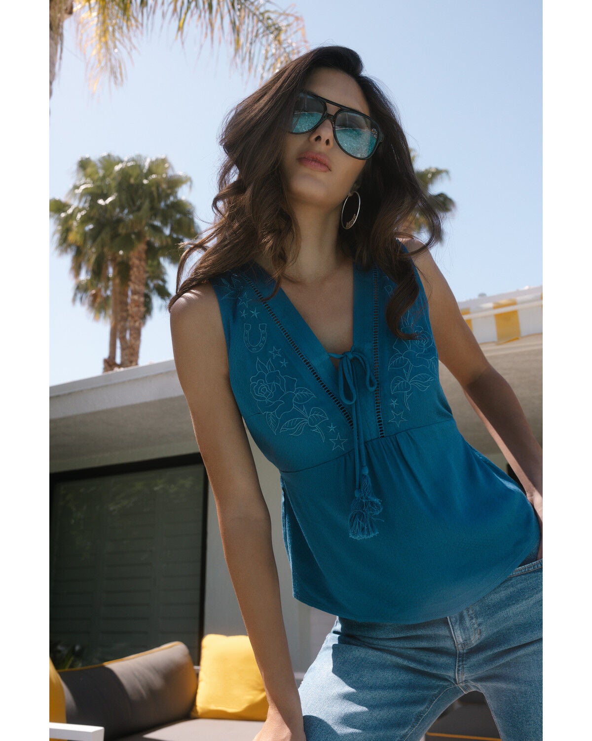 Women's Idyllwind Cedar Embroidered Tie-Front Sleeveless Top