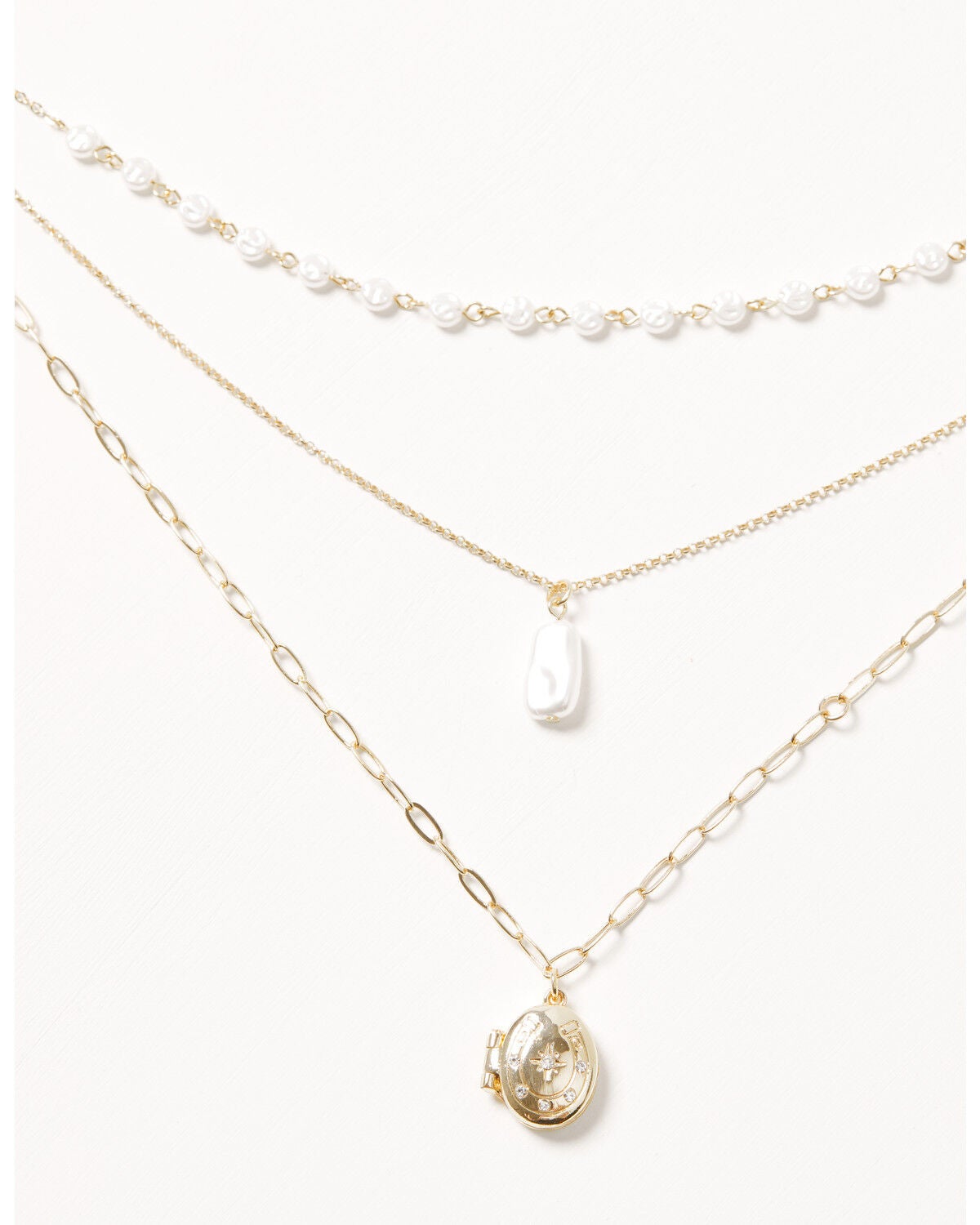 Women's Shyanne layered Pearl And Locket Necklace