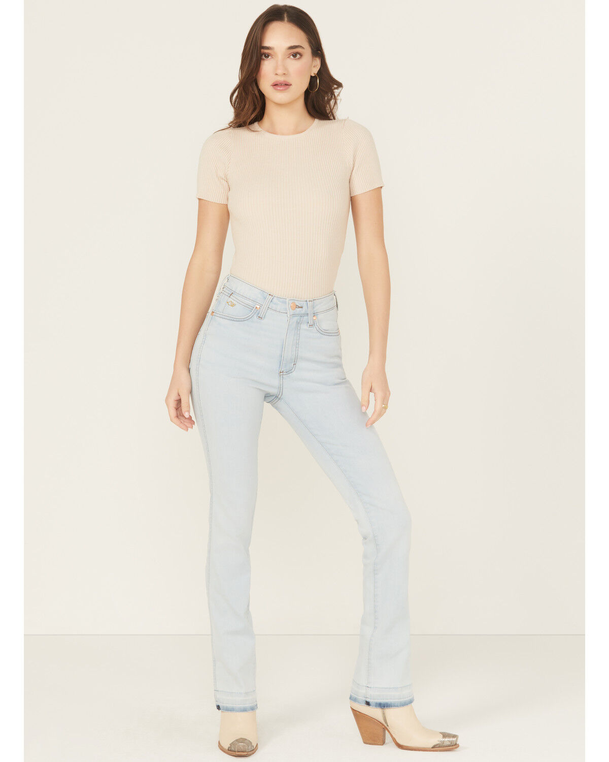 Women's Wrangler X Lainey Wilson Light Wash High Rise Boot Hugger Stre