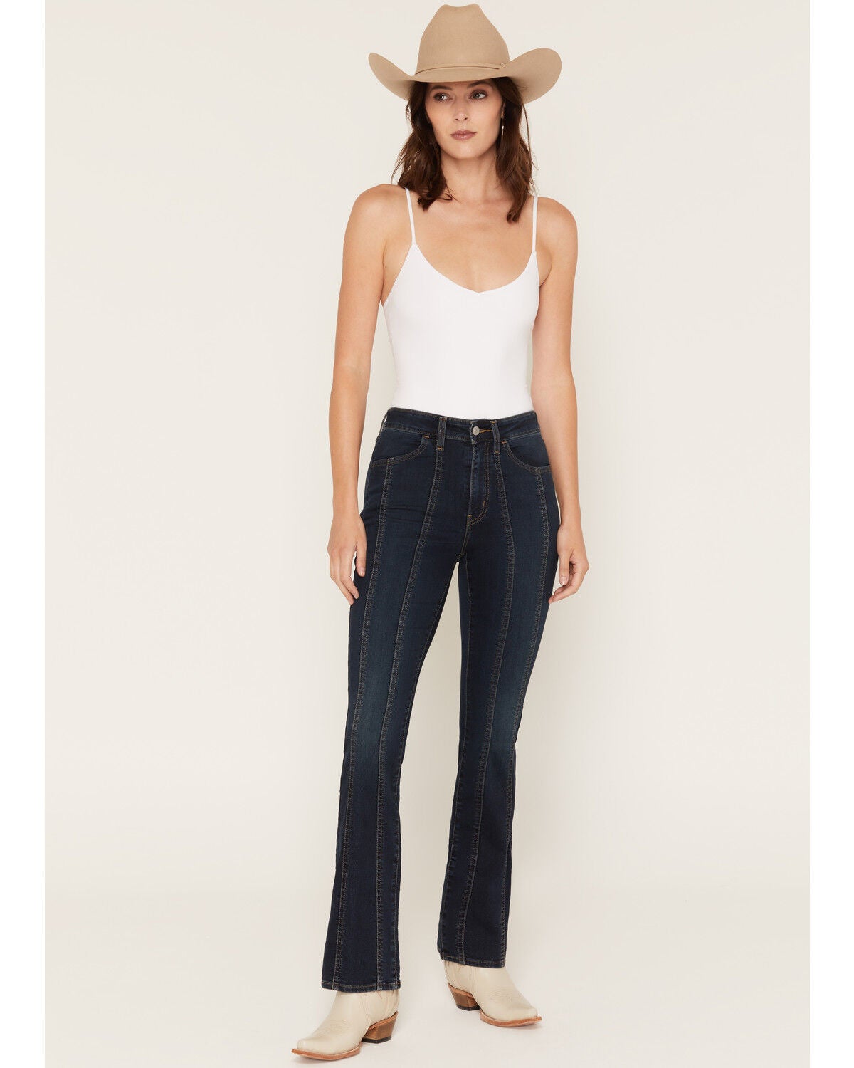 Women's Levi's 725 Dark Wash High Rise Seamed Bootcut Stretch Denim Je