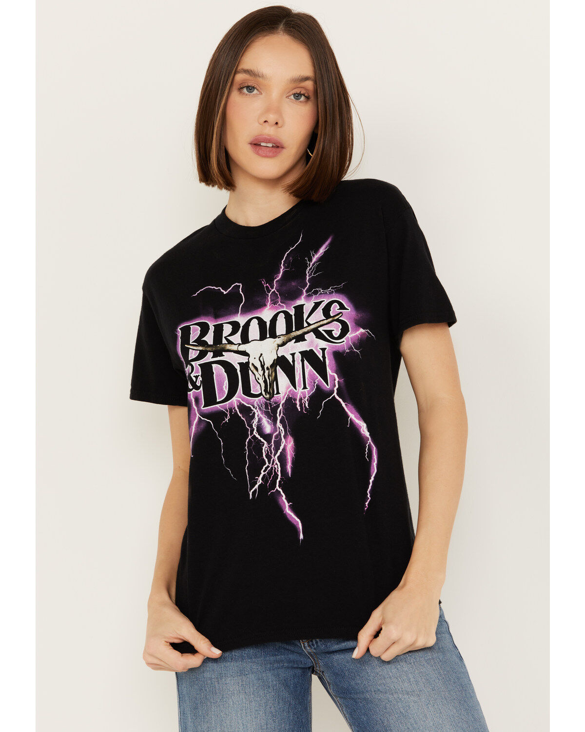 Women's Merch Traffic Brooks & Dunn Lightning Short Sleeve Graphic Tee