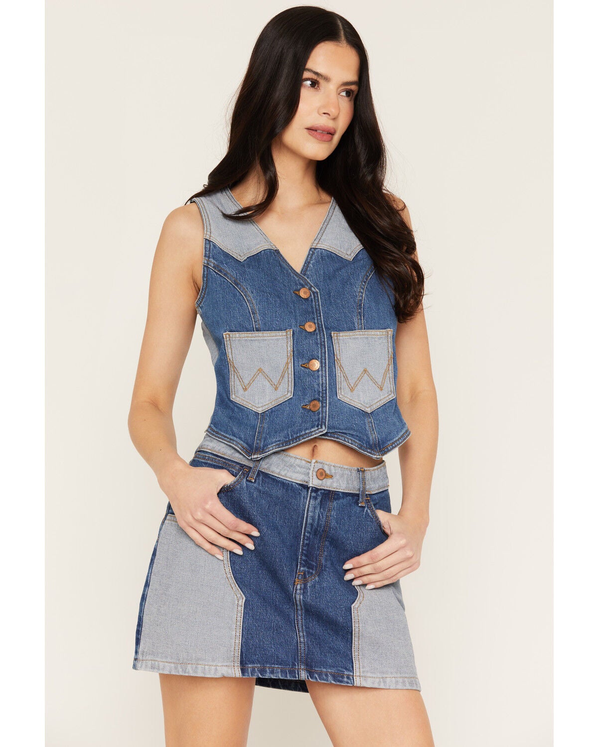 Women's Wrangler Two Tone Sleeveless Button-Down Denim Vest