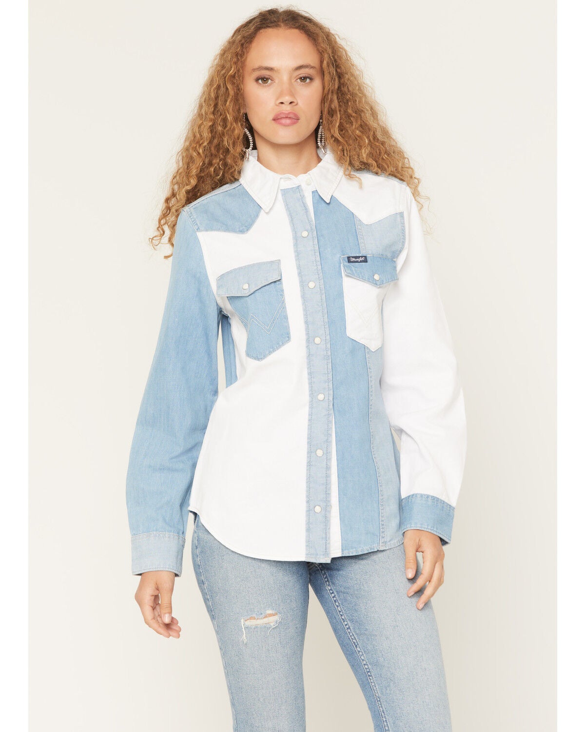 Women's Wrangler Retro Two Tone Long Sleeve Snap Denim Western Shirt