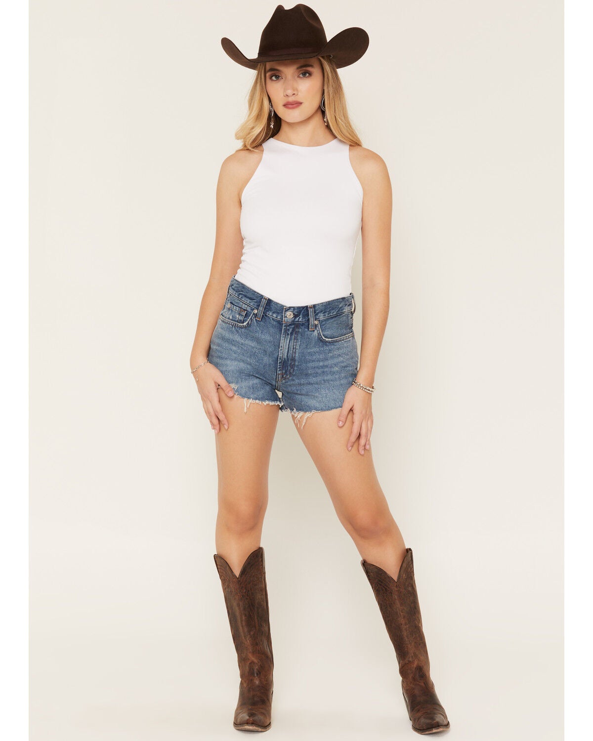 Women's 7 For All Mankind Stampede Medium Wash Mid Rise June Denim Sho