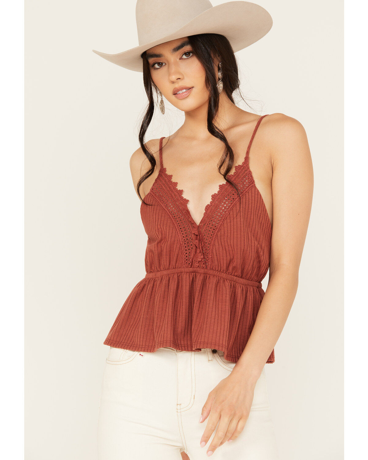 Women's Wild Moss Lace Trim Sleeveless Top