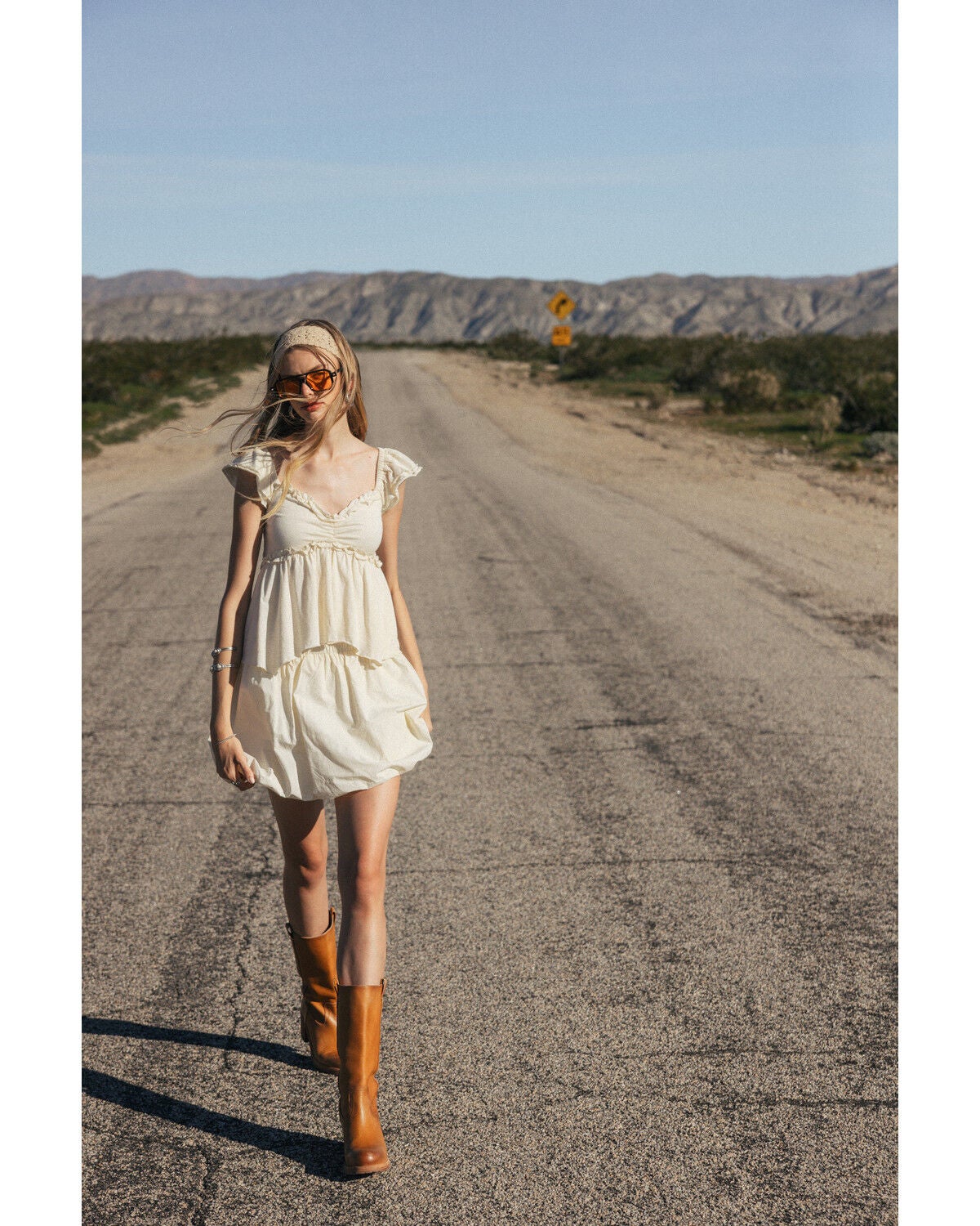 Women's Cleo + Wolf Flutter Solid Sleeveless Shirt