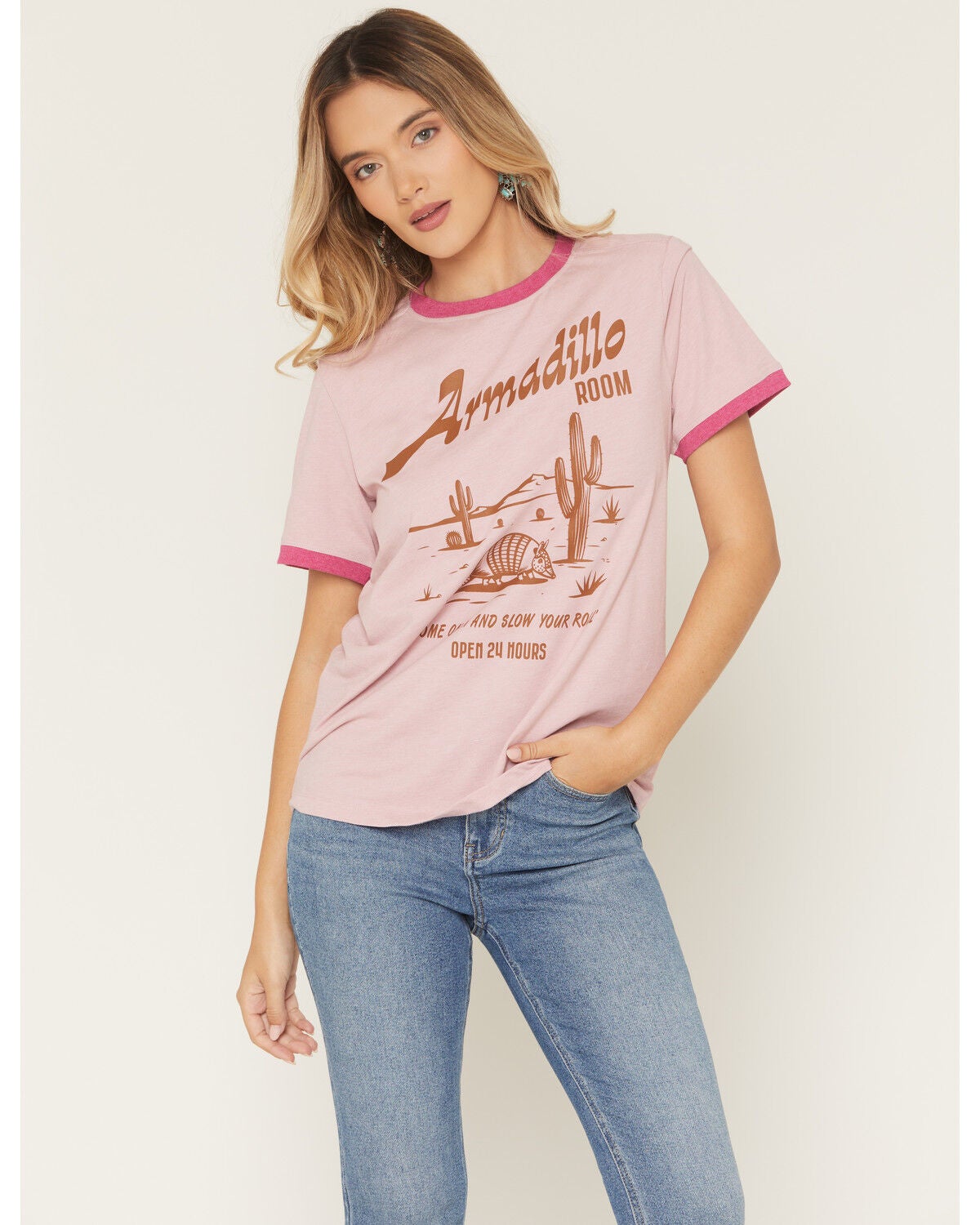 Women's Idyllwind Armadillo Short Sleeve Graphic Ringer Tee