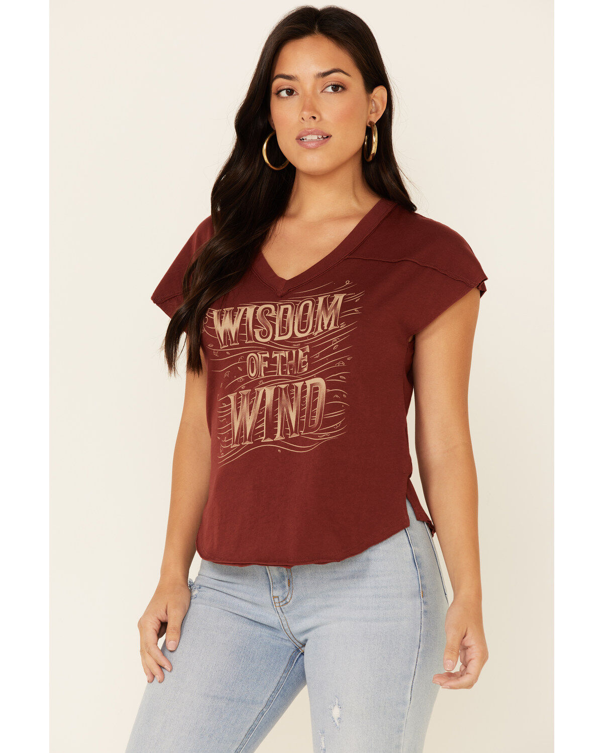 Women's Shyanne Wisdom Of The Wind Graphic Short Sleeve Tee
