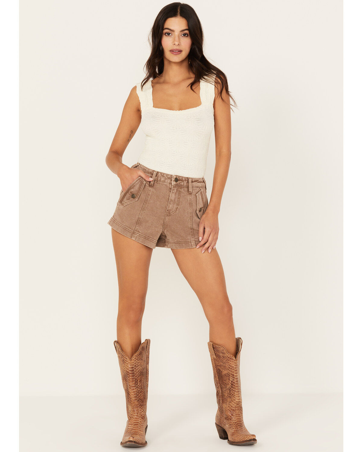 Women's Cleo + Wolf High Rise Stretch Shorts