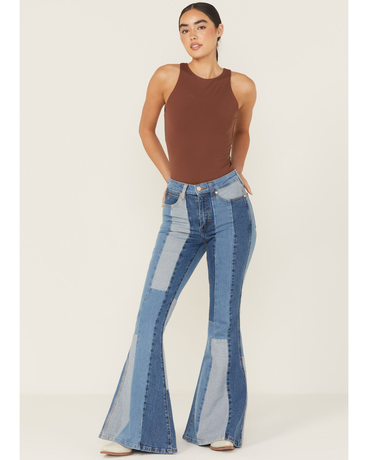 Women's Wrangler X Lainey Wilson High Rise Patchwork Flare Stretch Den