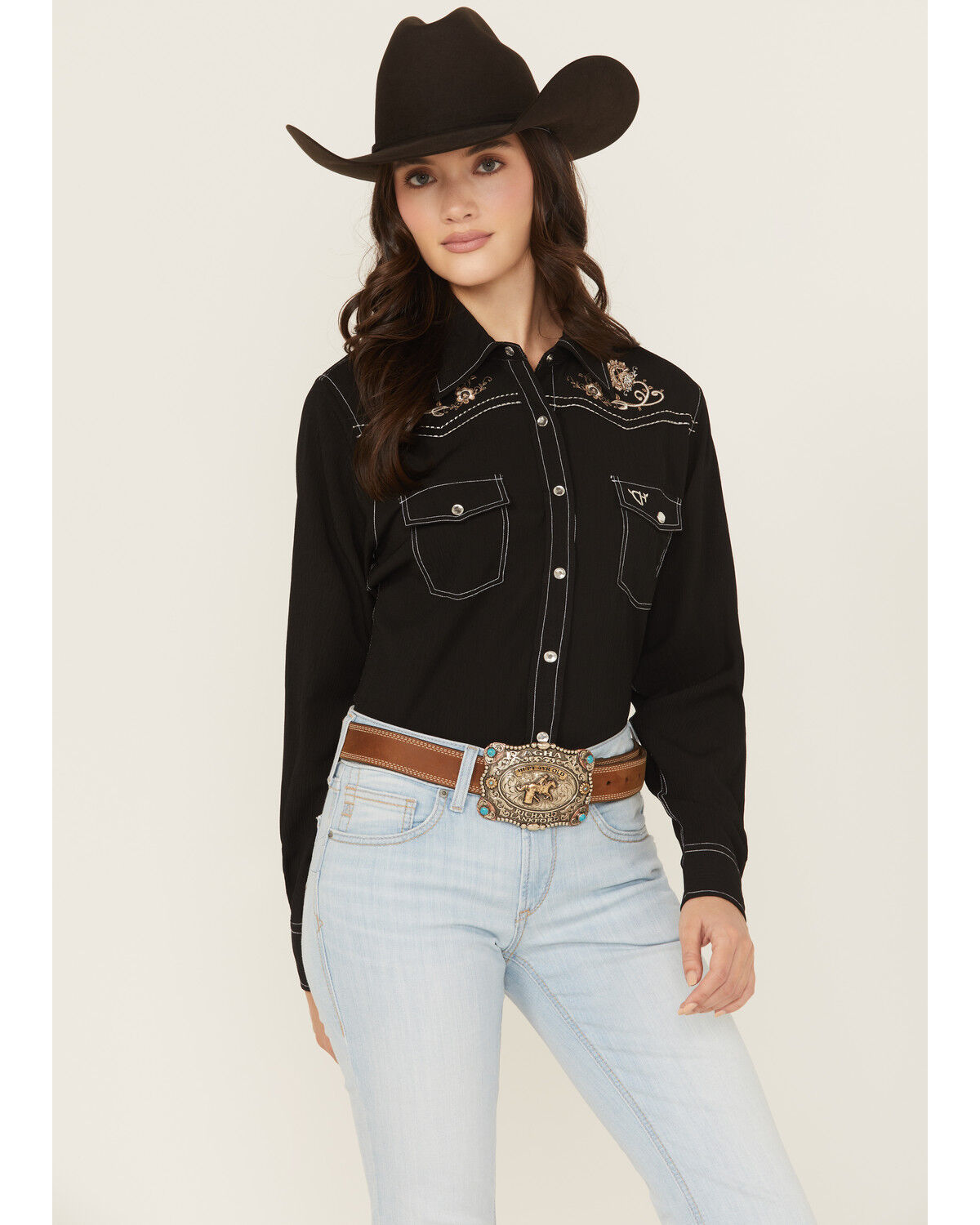Women's Cowgirl Hardware Floral Embroidered Long Sleeve Snap Western S