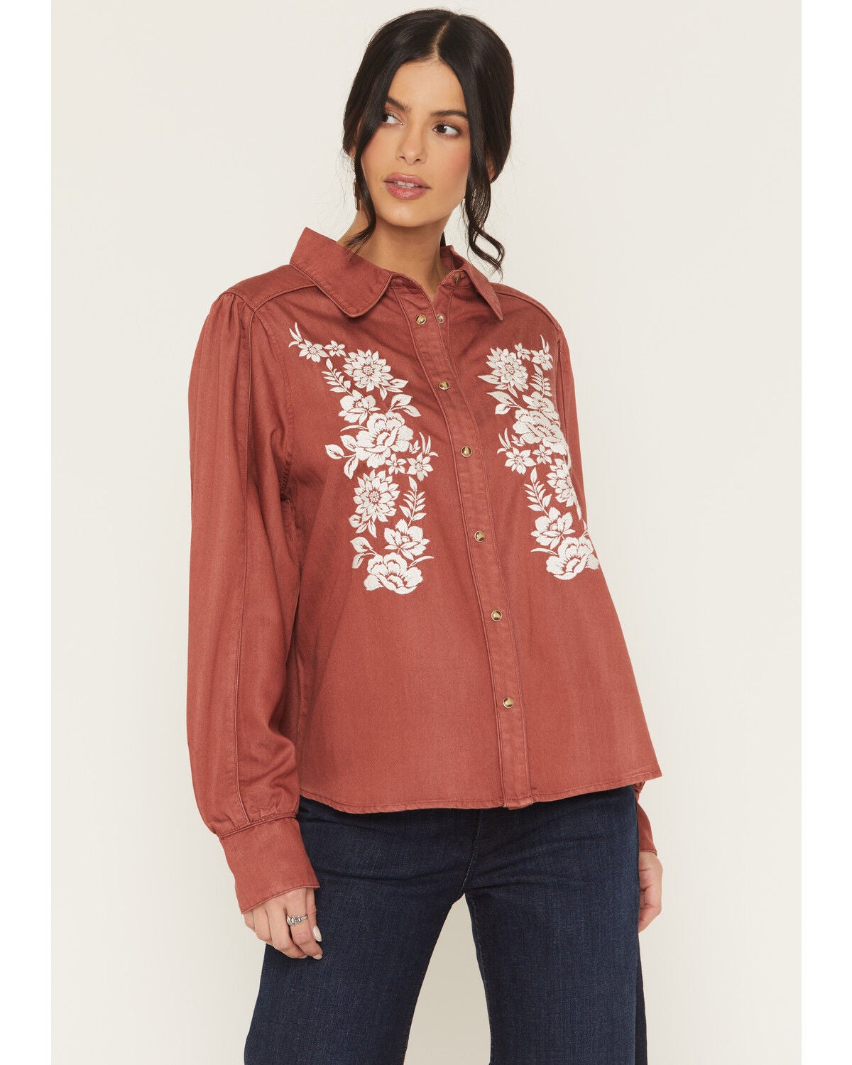 Women's Kimes Ranch Mae Floral Embroidered Long Sleeve Snap Relaxed Fi