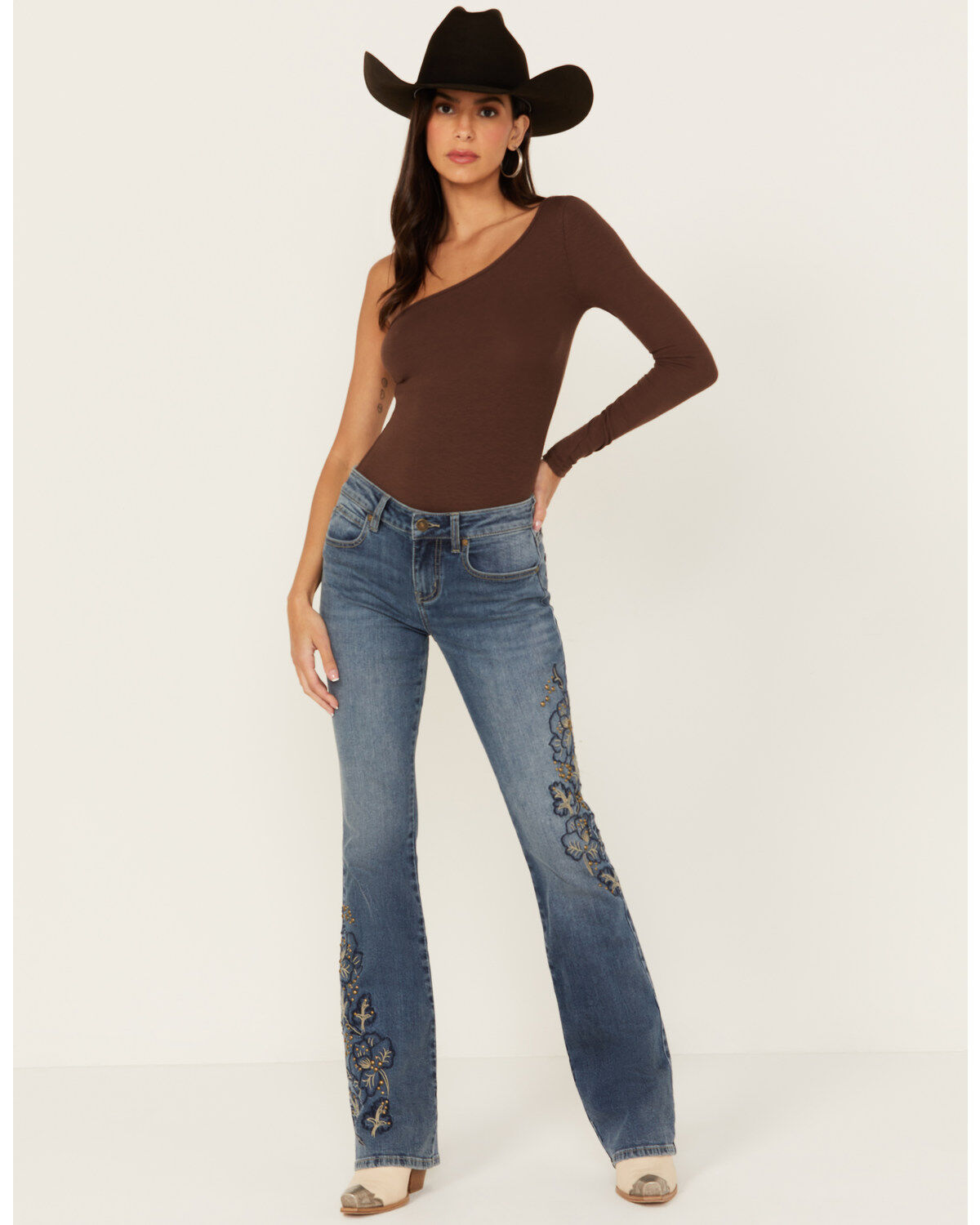 Women's Shyanne Aria Medium Wash Mid Rise Embellished Stretch Jeans