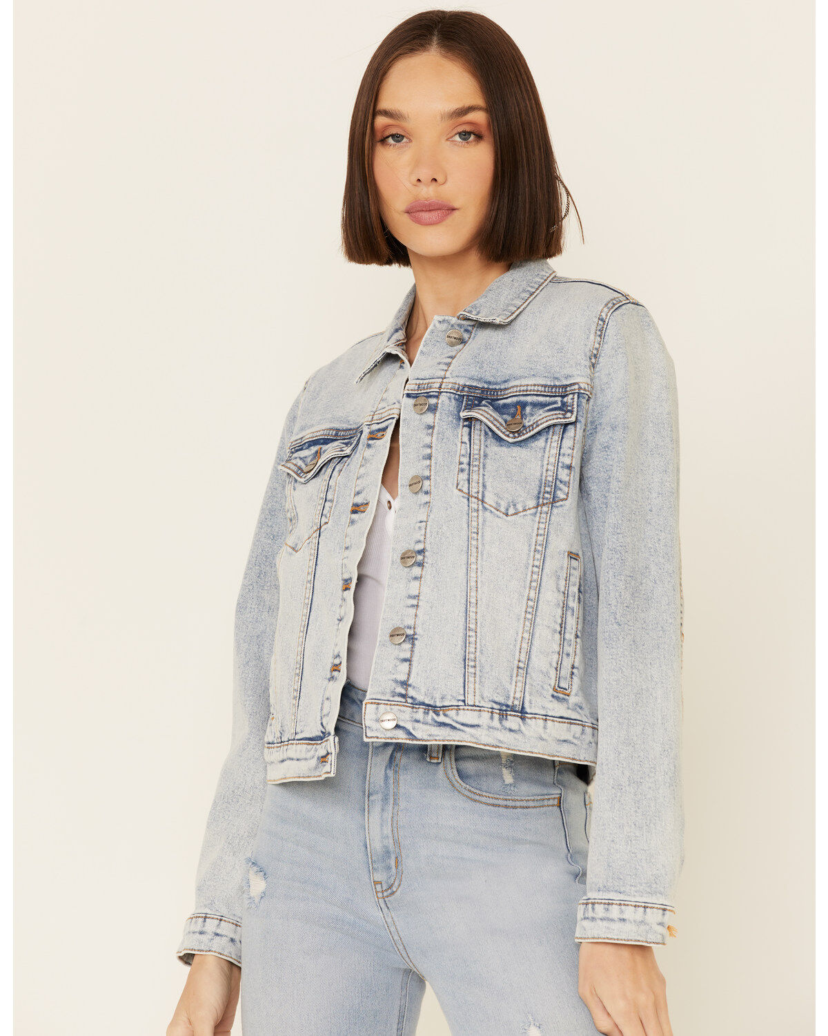 Women's Driftwood Light Wash Patchwork Cropped Button-Front Denim Jack