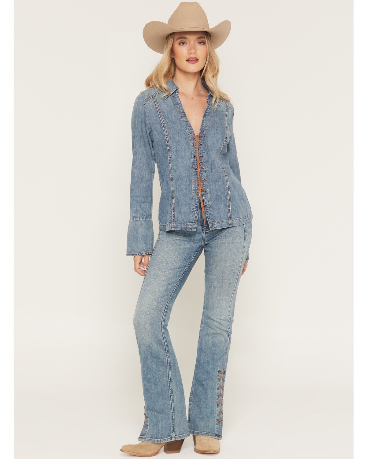 Women's Idyllwind Avery Medium Wash Legend High Rise Bootcut Stretch D