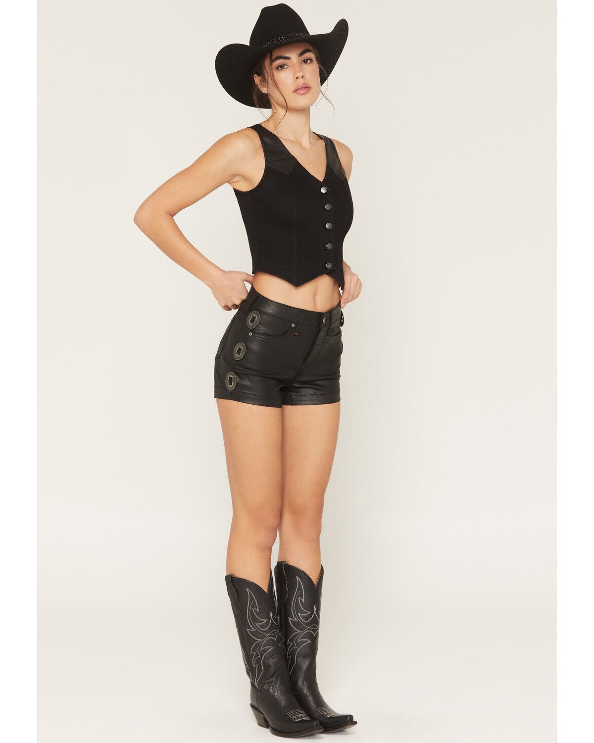 Women's Idyllwind Ellie High Rise Concho Trim Coated Shorts