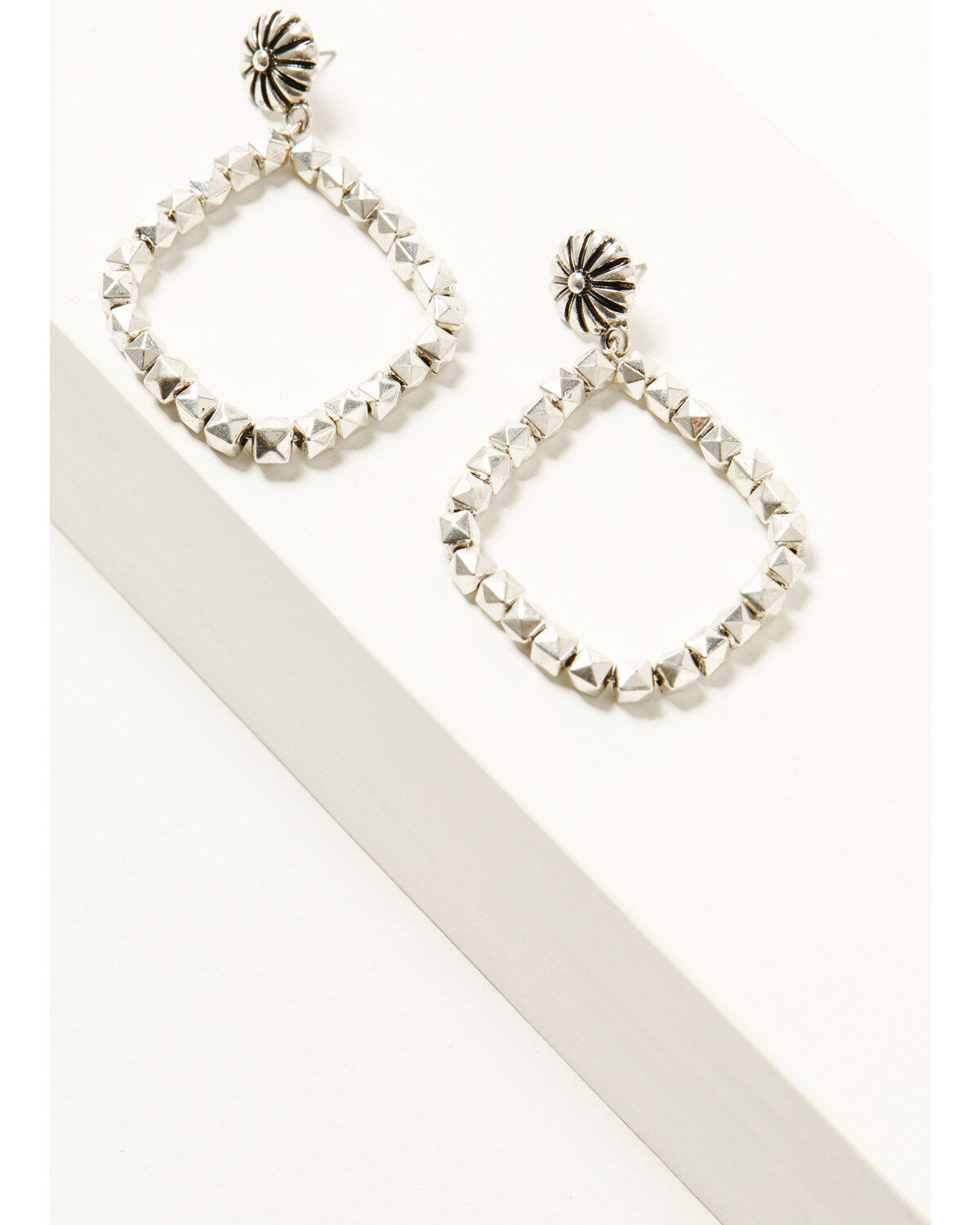 Women's Shyanne Facet Silver Bead Statement Earrings