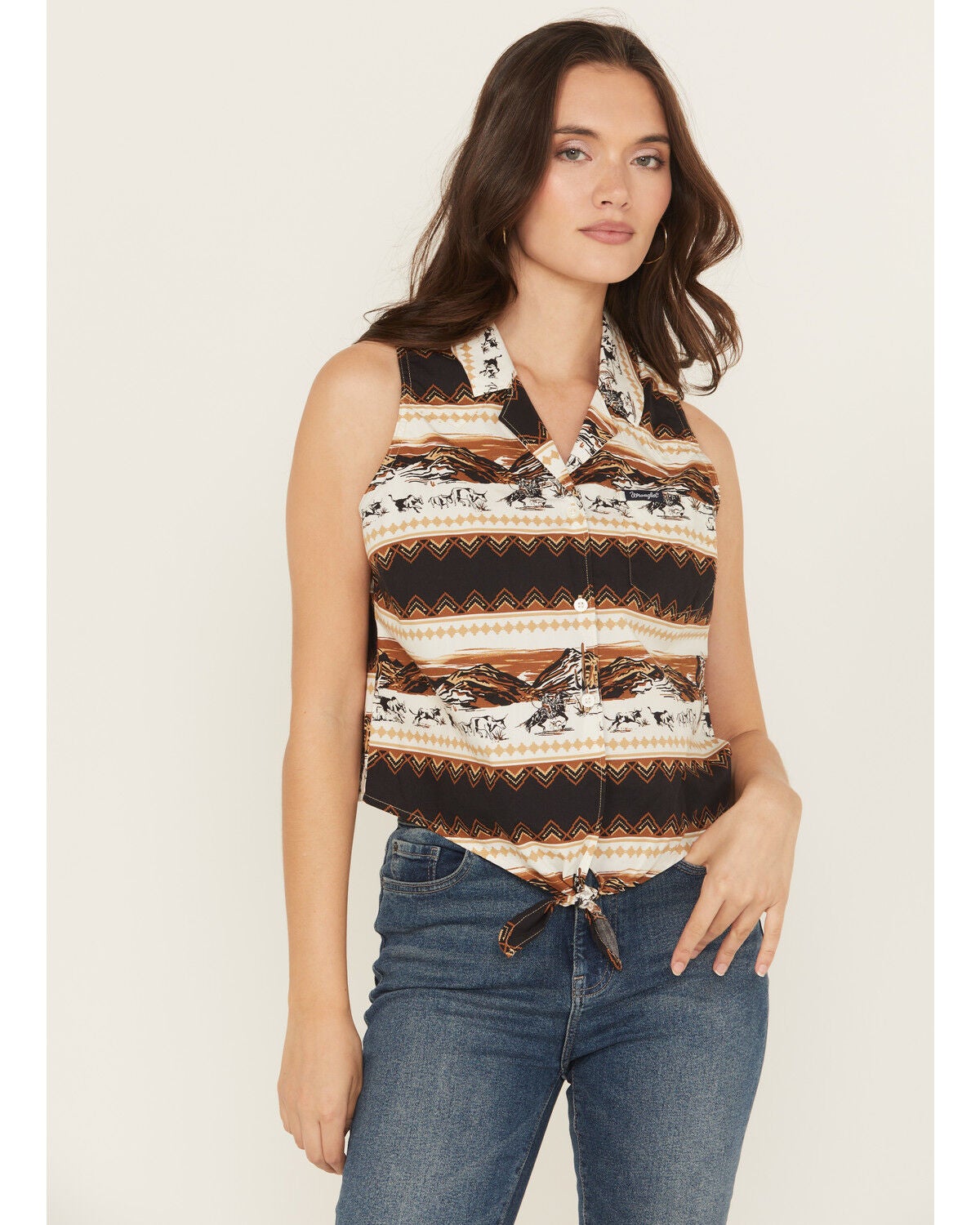 Women's Wrangler Retro Southwestern Print Sleeveless Button-Down Tie-F
