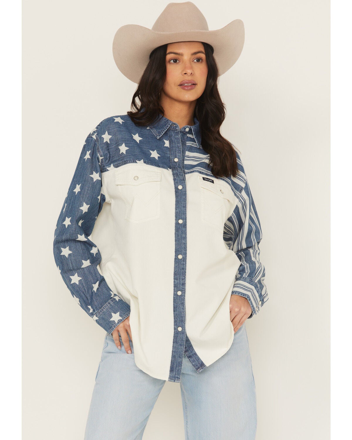Women's Wrangler Retro Stars and Stripes Long Sleeve Snap Western Shir