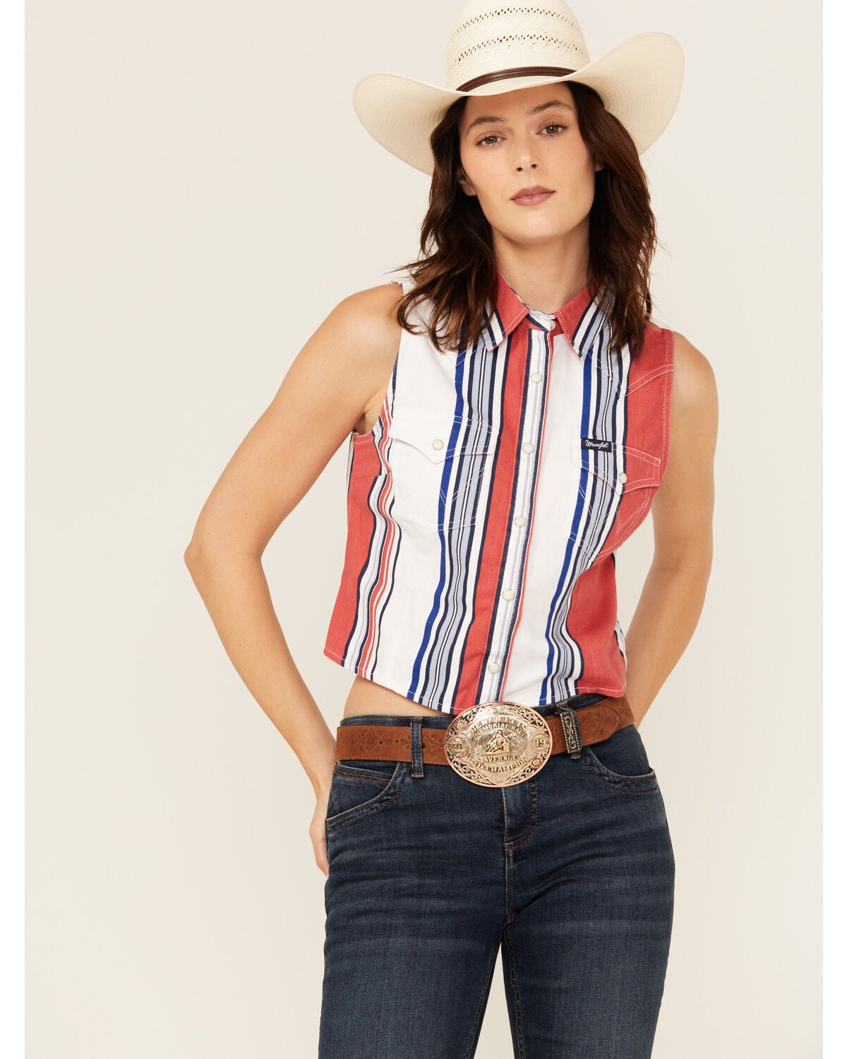 Women's Wrangler Retro Striped Print Sleeveless Snap Cropped Western S