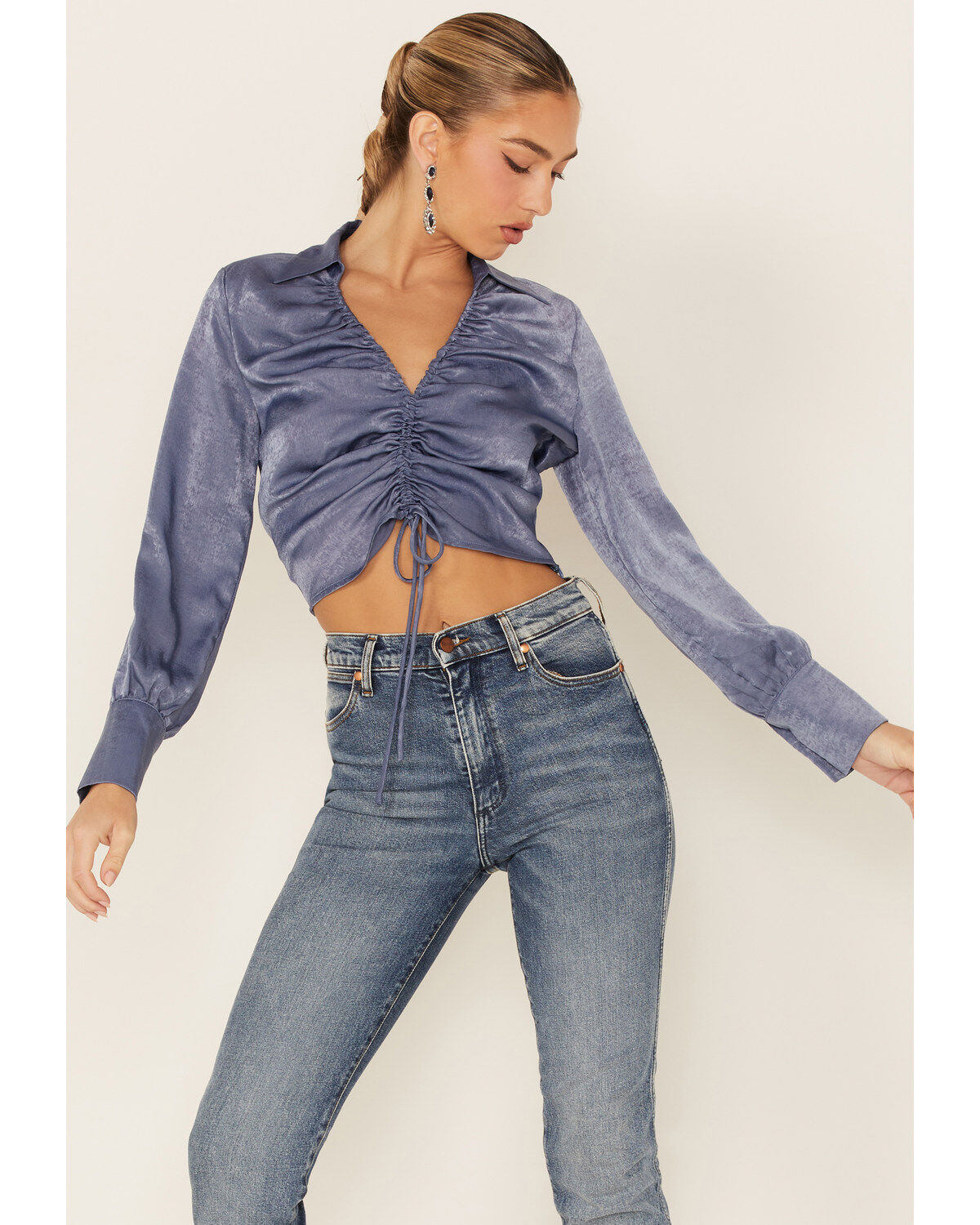 Women's Cinch Lush Satin Front Blouse