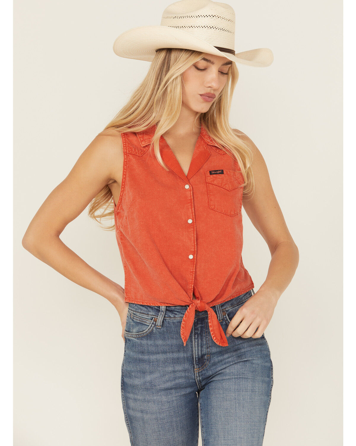 Women's Wrangler Retro Solid Sleeveless Snap Tie-Front Western Shirt