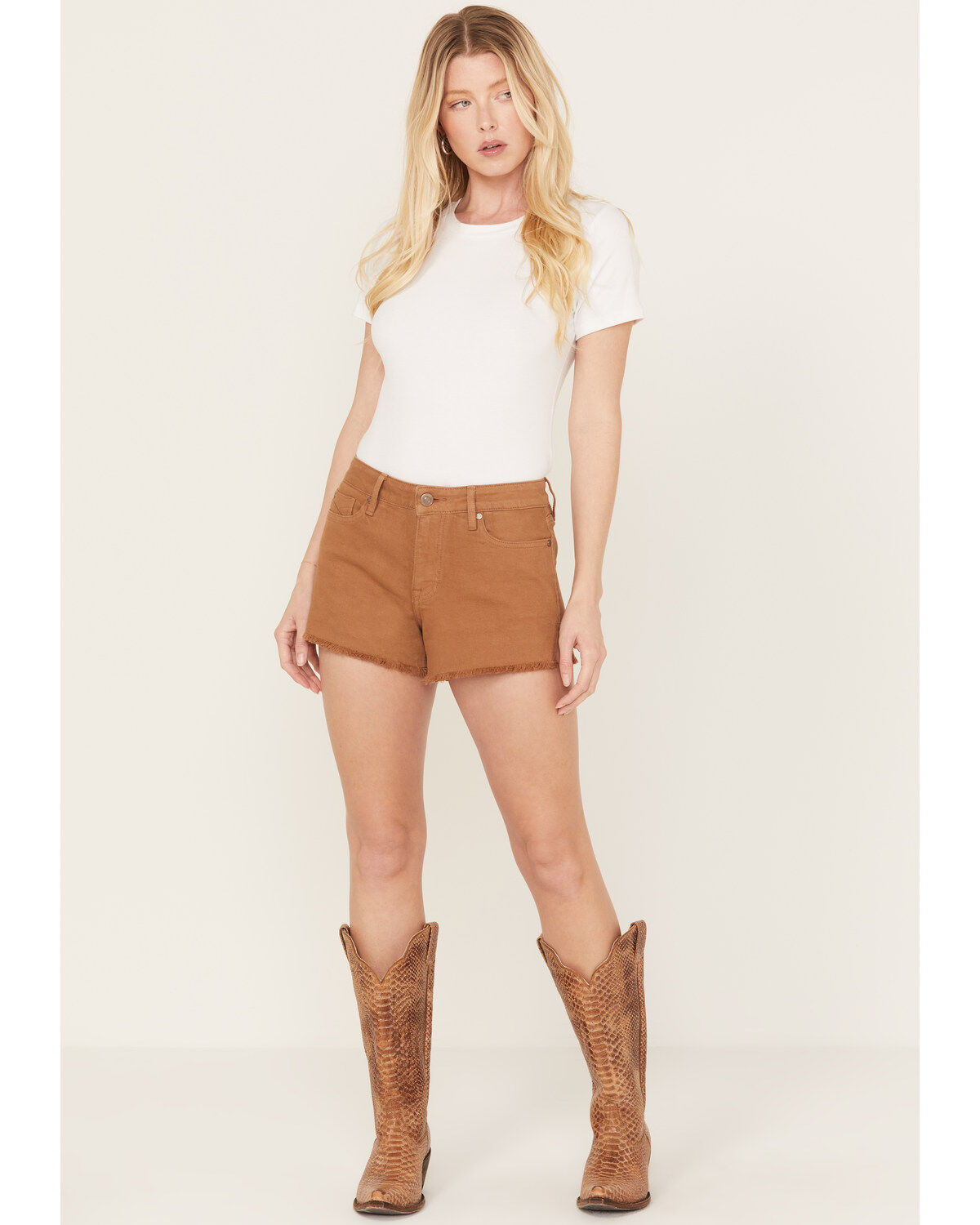 Women's Shyanne Mid Rise Shorts