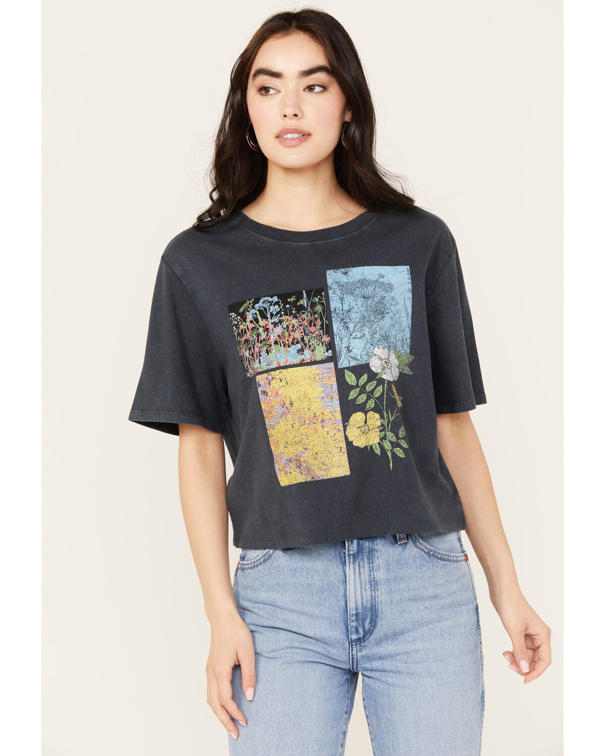 Women's Cleo + Wolf Botanical Boxy Cropped Short Sleeve Graphic Tee