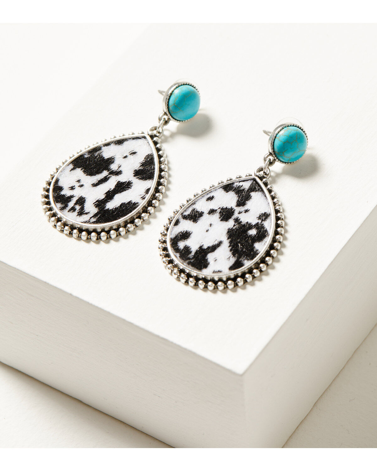 Women's Shyanne Cowhide Oval Drop Earrings