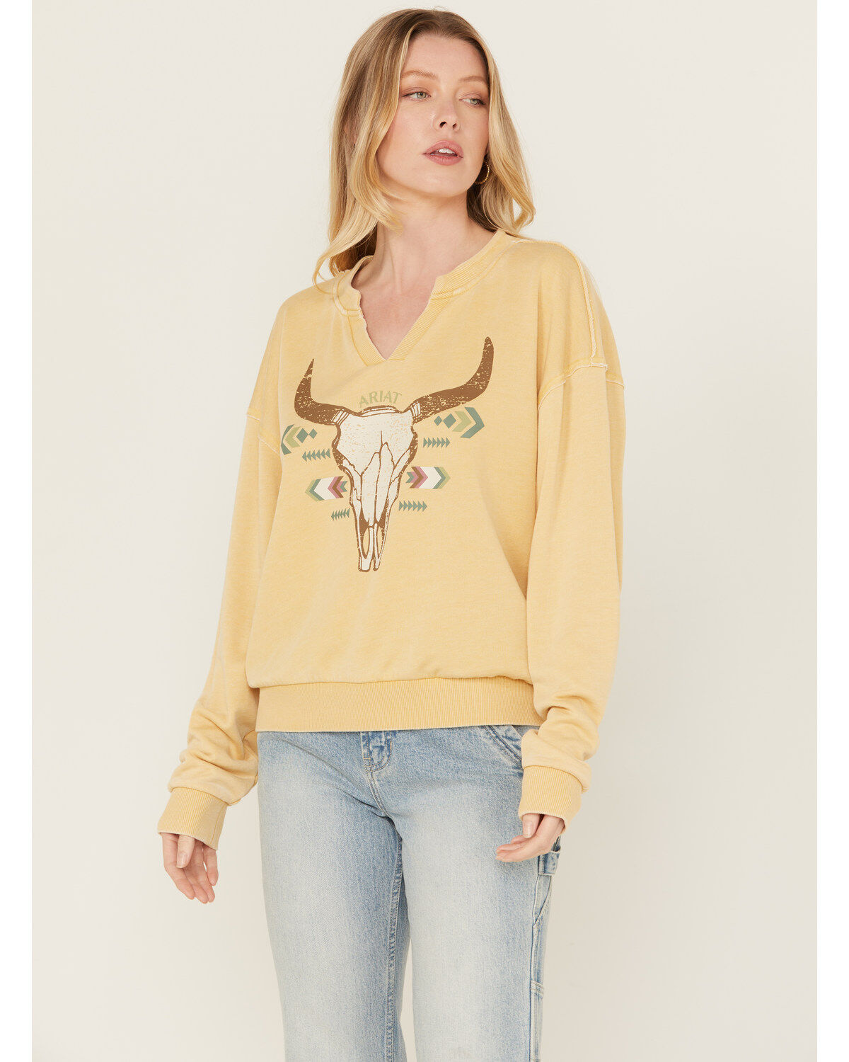 Women's Ariat Steer Head Pullover Sweatshirt