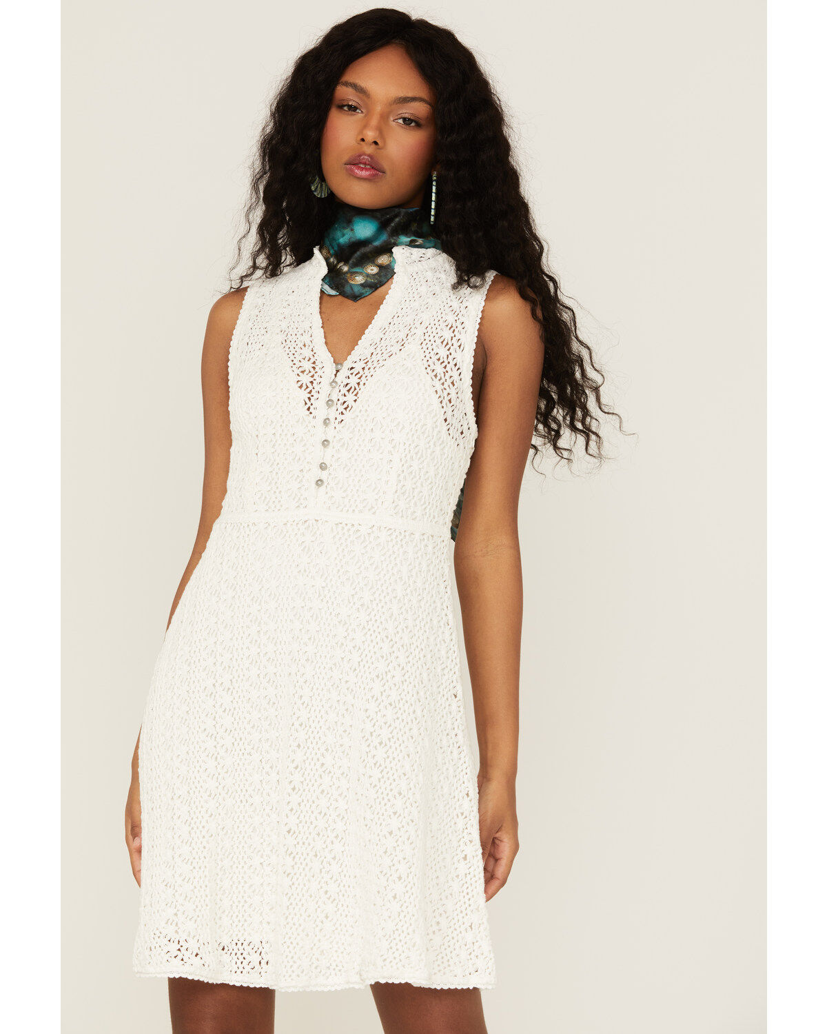 Women's Beyond The Radar Hepburn Lace Sleeveless Mini Dress