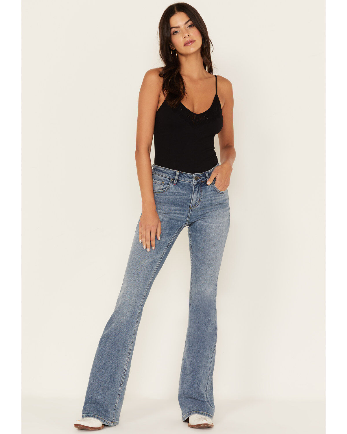 Women's Idyllwind Amalie Light Wash Rebel Mid Rise Bootcut Jeans