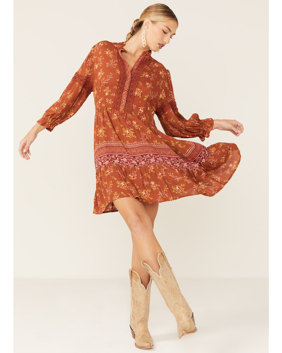 Women's Angie Floral Lace Trim Long Sleeve Mini Dress