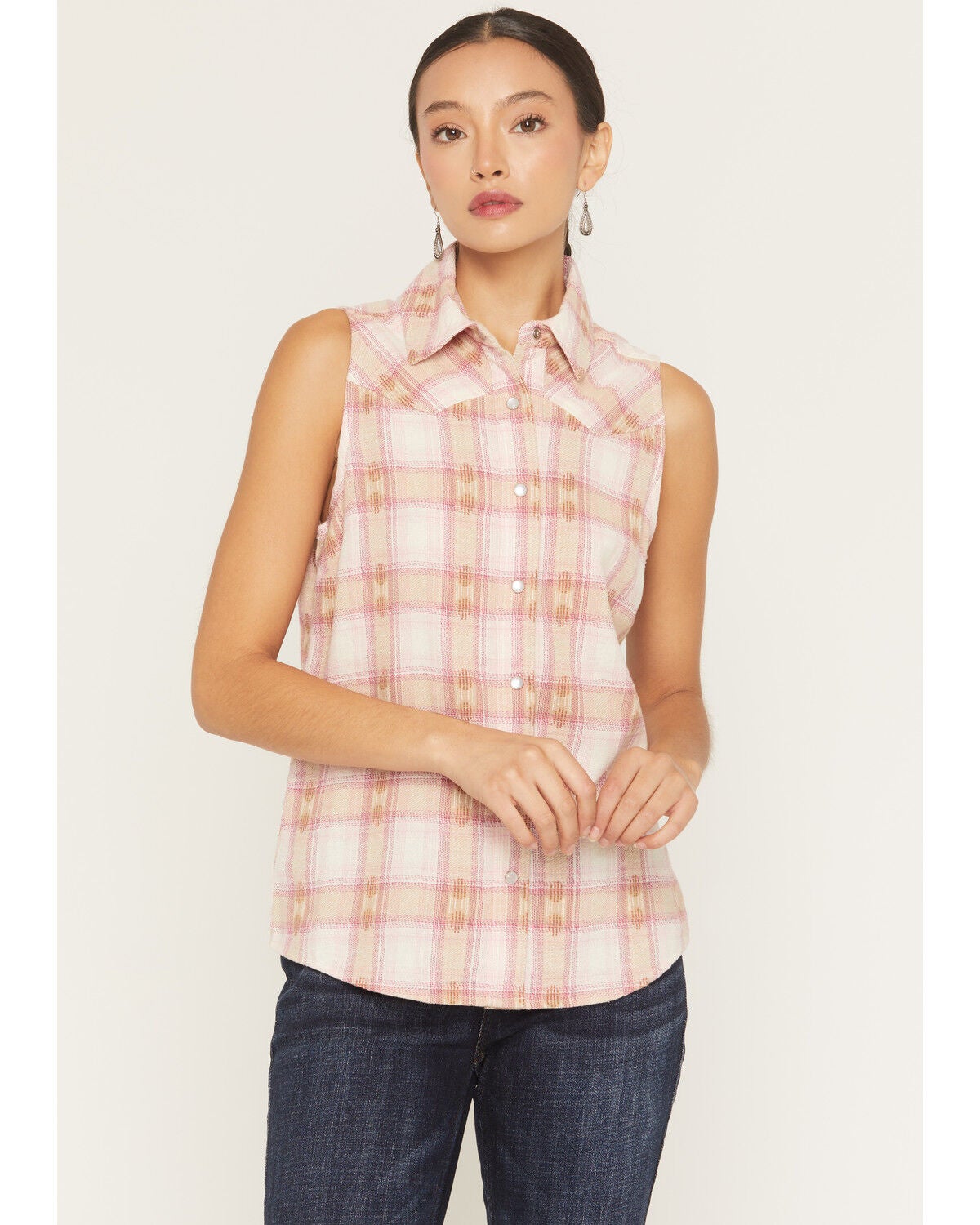 Women's Idyllwind Clementine Dobby Plaid Print Sleeveless Snap Western