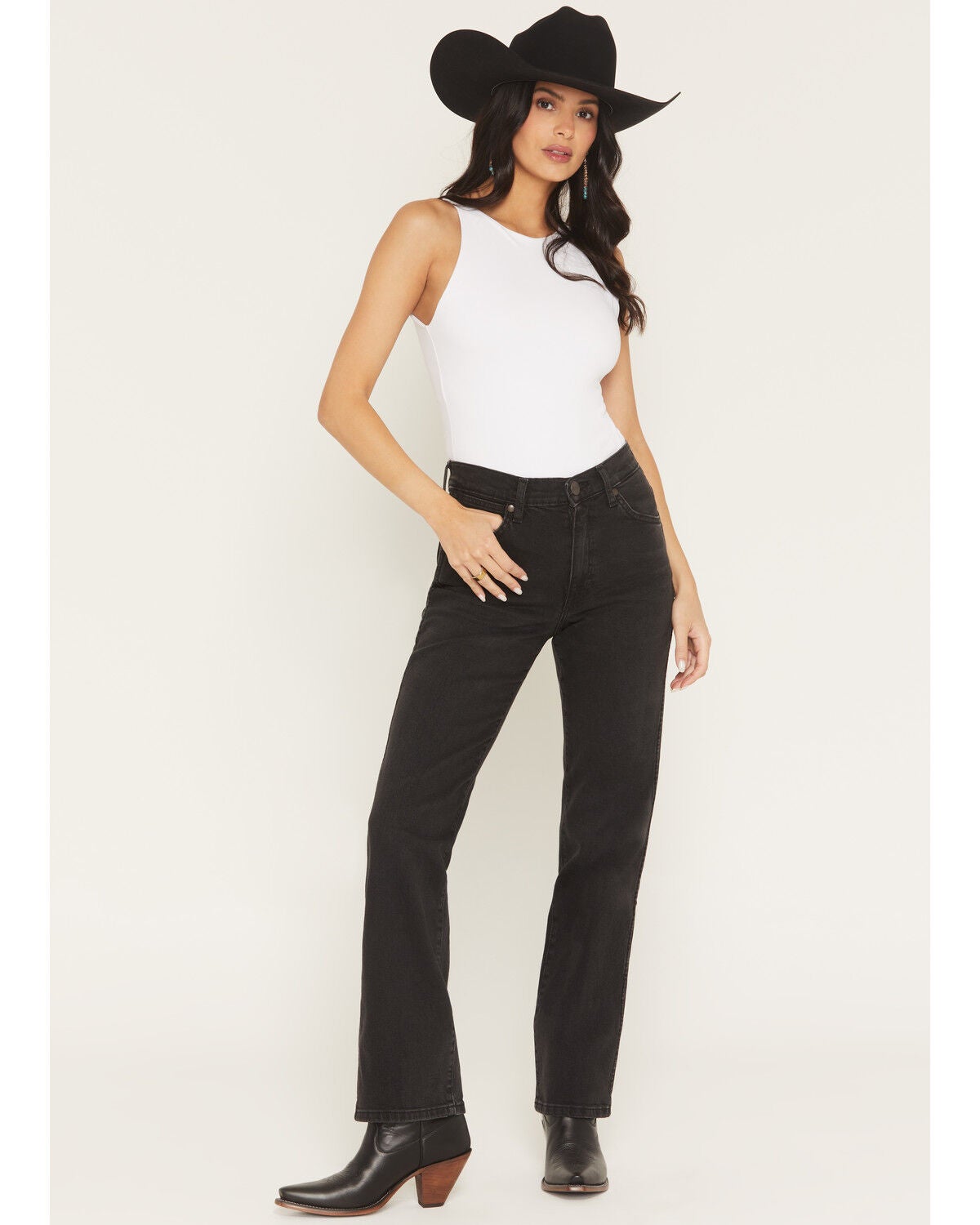 Women's Wrangler Mid Rise Wrancher Bootcut Stretch Denim Jeans