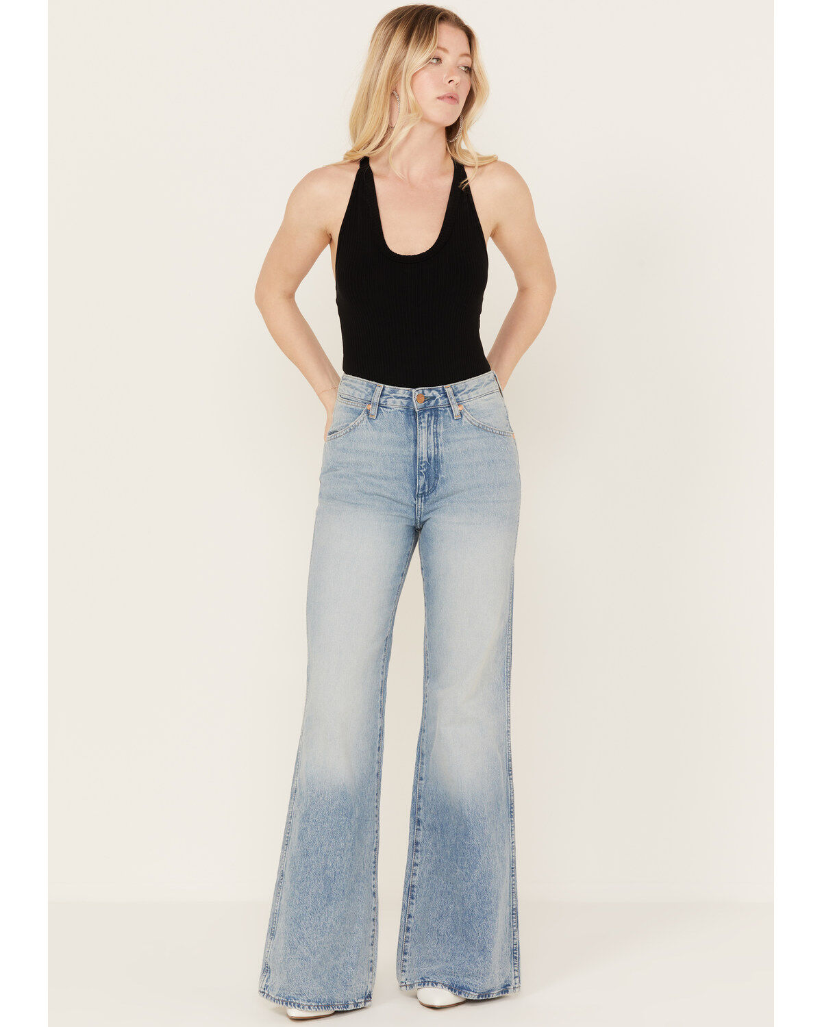 Women's Wrangler Honolua Wanderer 622 High Rise Flare Jeans