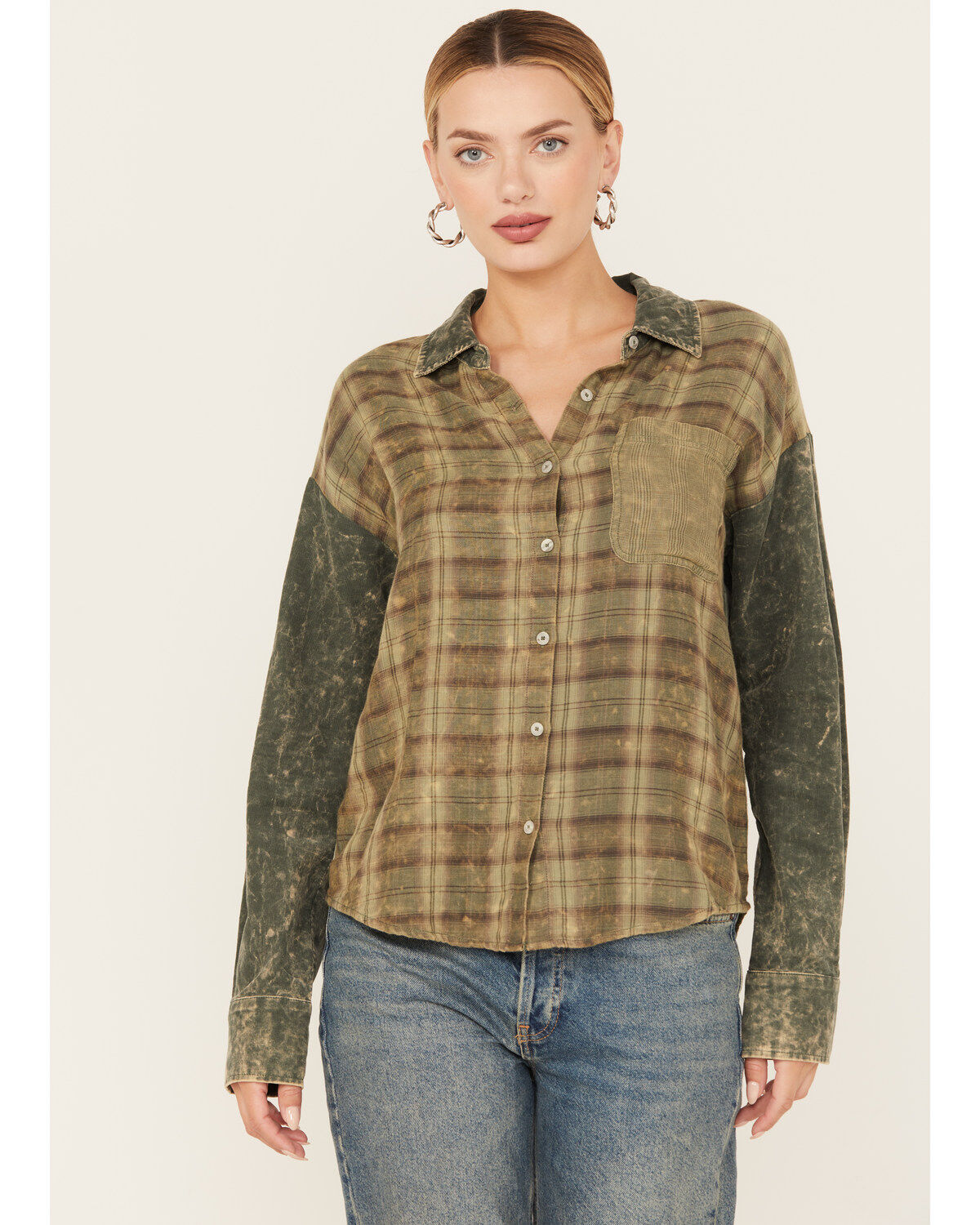 Women's Mystree Plaid Print Color Block Long Sleeve Button-Down Shirt