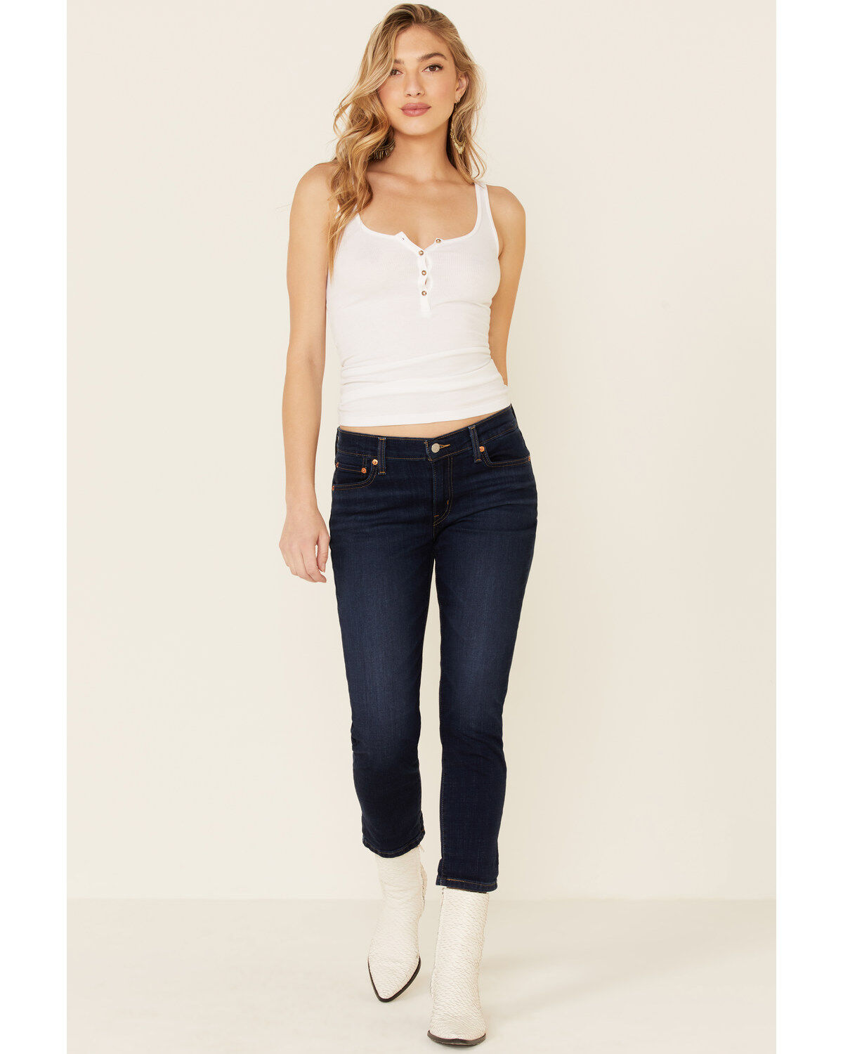 Women's Levi's Dark Wash Cobalt Obedience Boyfriend Crop Jeans