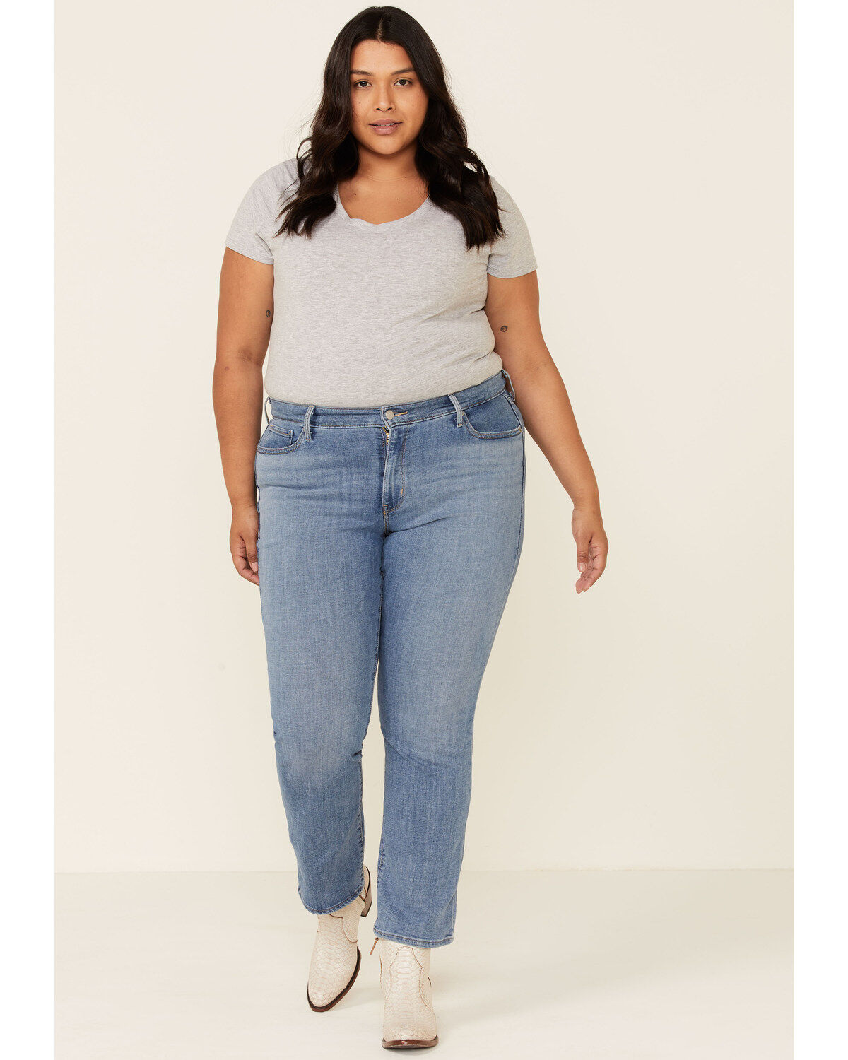Women's Levi's Late Afternoon Medium Wash Classic Straight Jeans- Plus