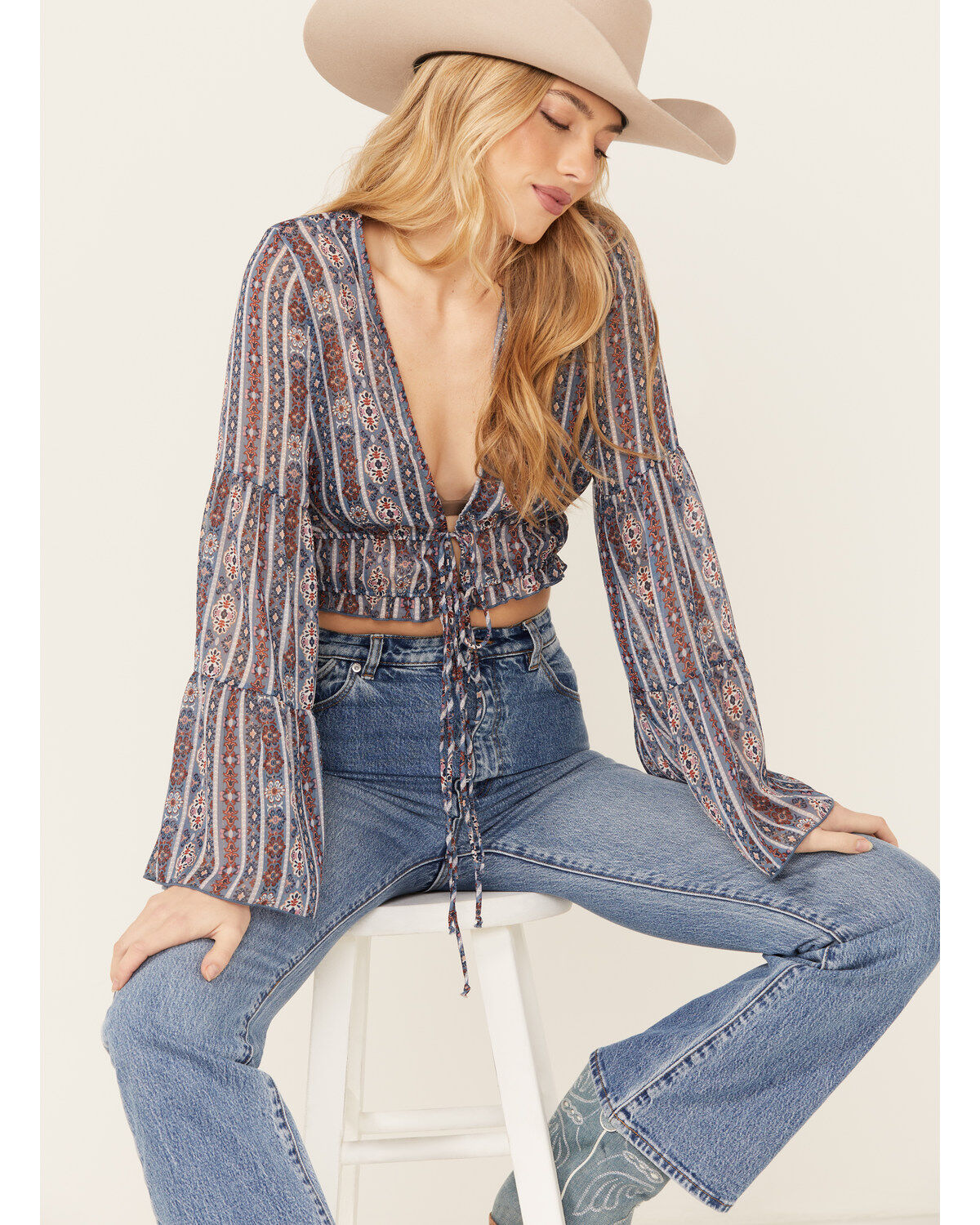 Women's Wild Moss Printed Tie Front Bell Sleeve Cropped Kimono