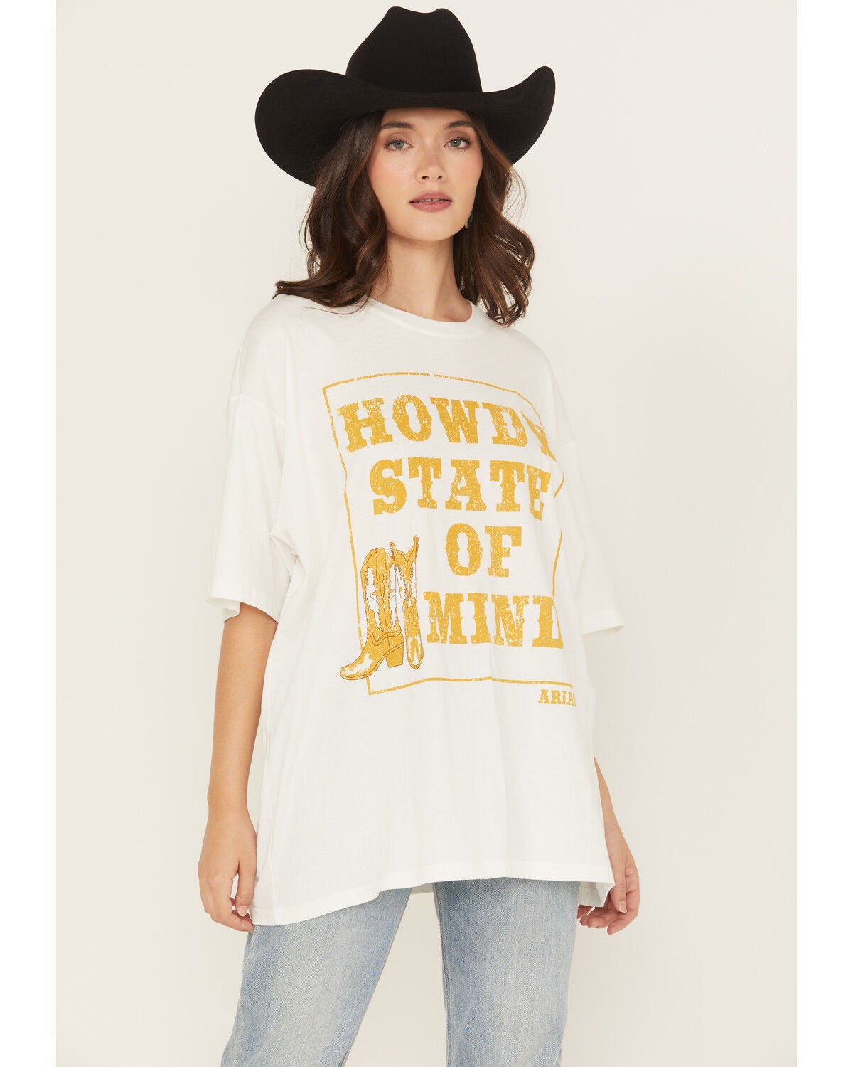 Women's Ariat Howdy Mind Short Sleeve Graphic Tee