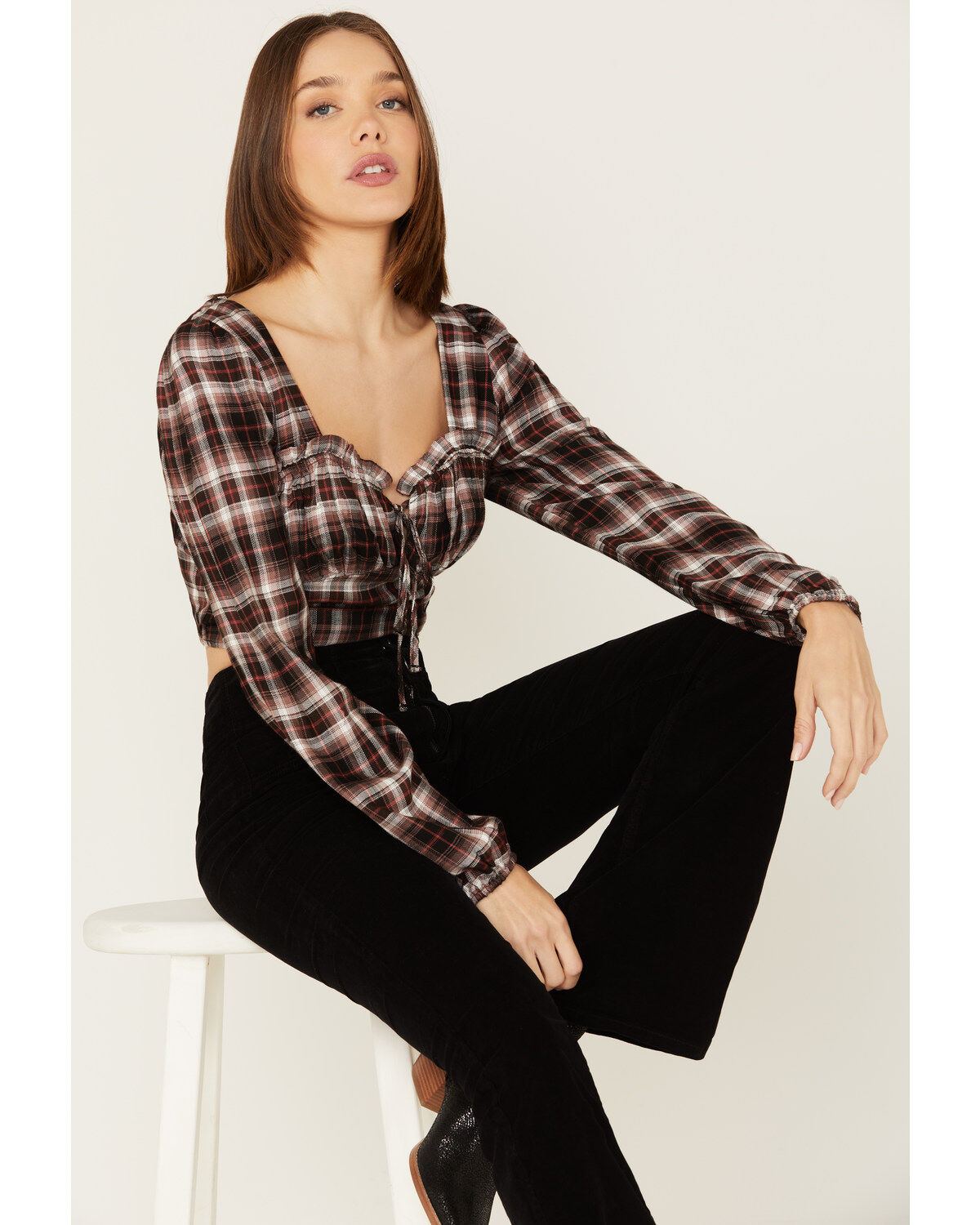 Women's Wild Moss Plaid Print Ruffle Tie Front Crop Top