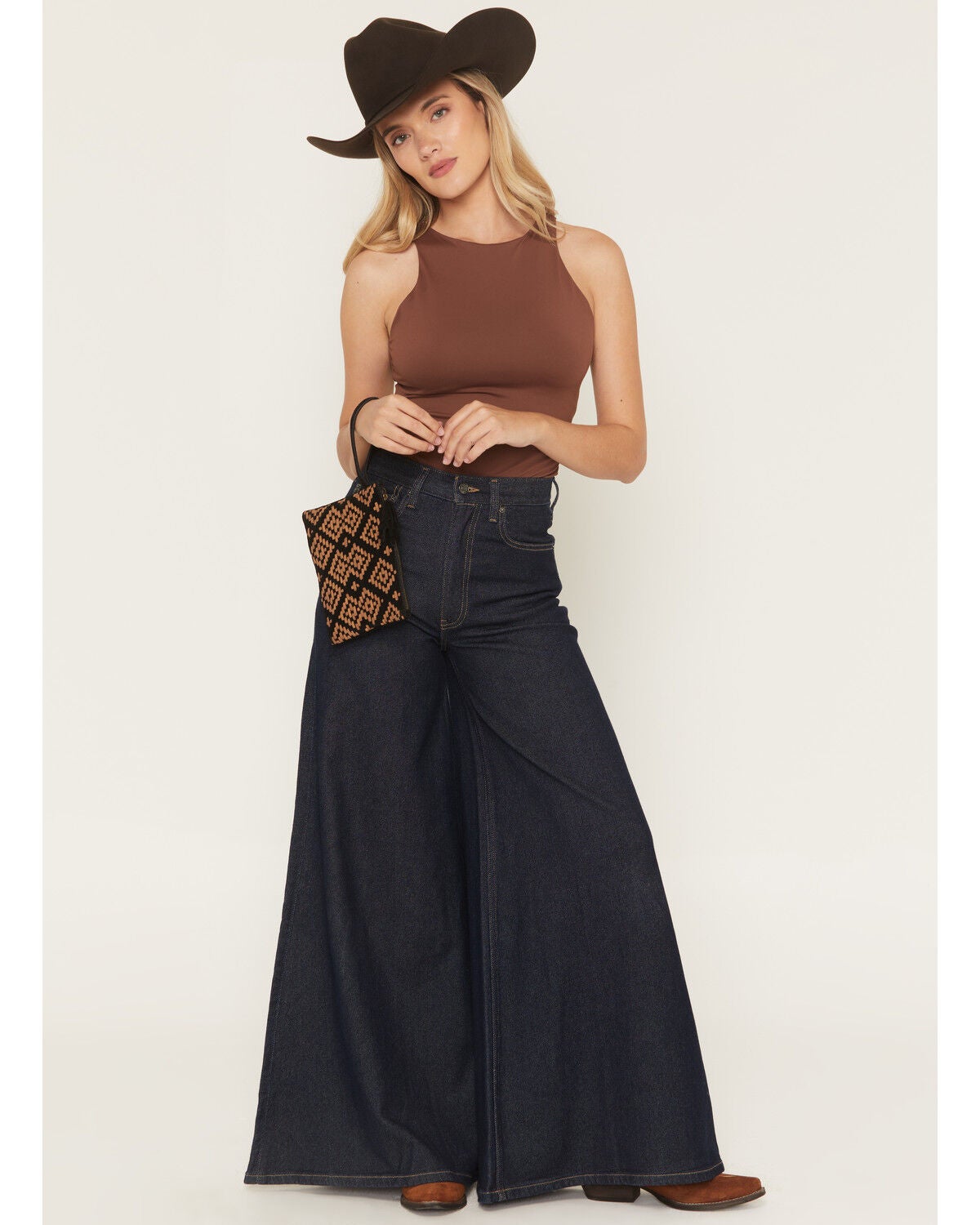 Women's Avondayle Geo Print Leather Clutch