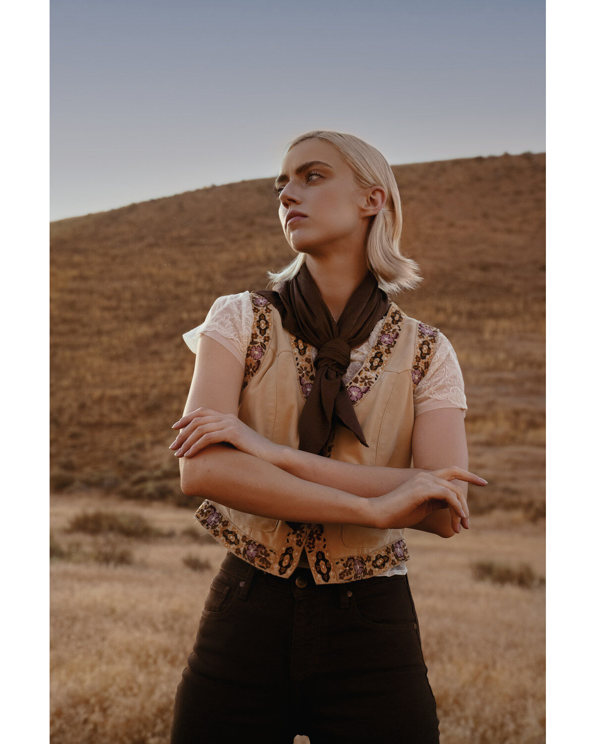 Women's Idyllwind Embroidered Floral Suede Vest