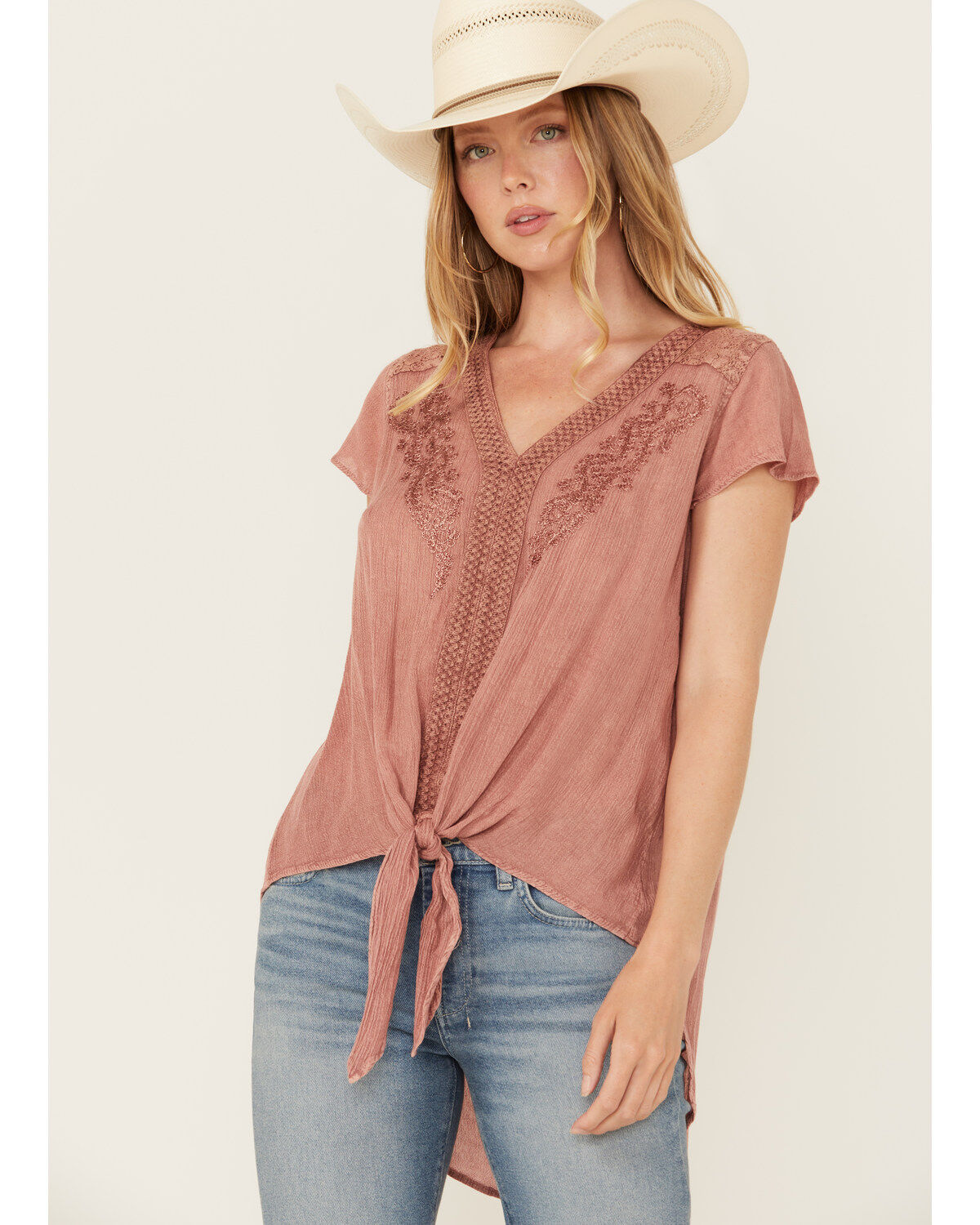 Women's Nostalgia Lace Trim Short Sleeve Tie Front Shirt